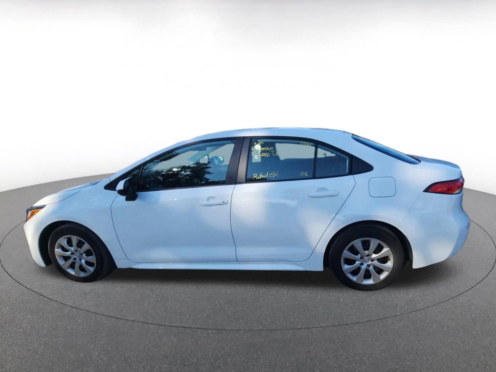 Thumbnail: 2025 Toyota Corolla - 4