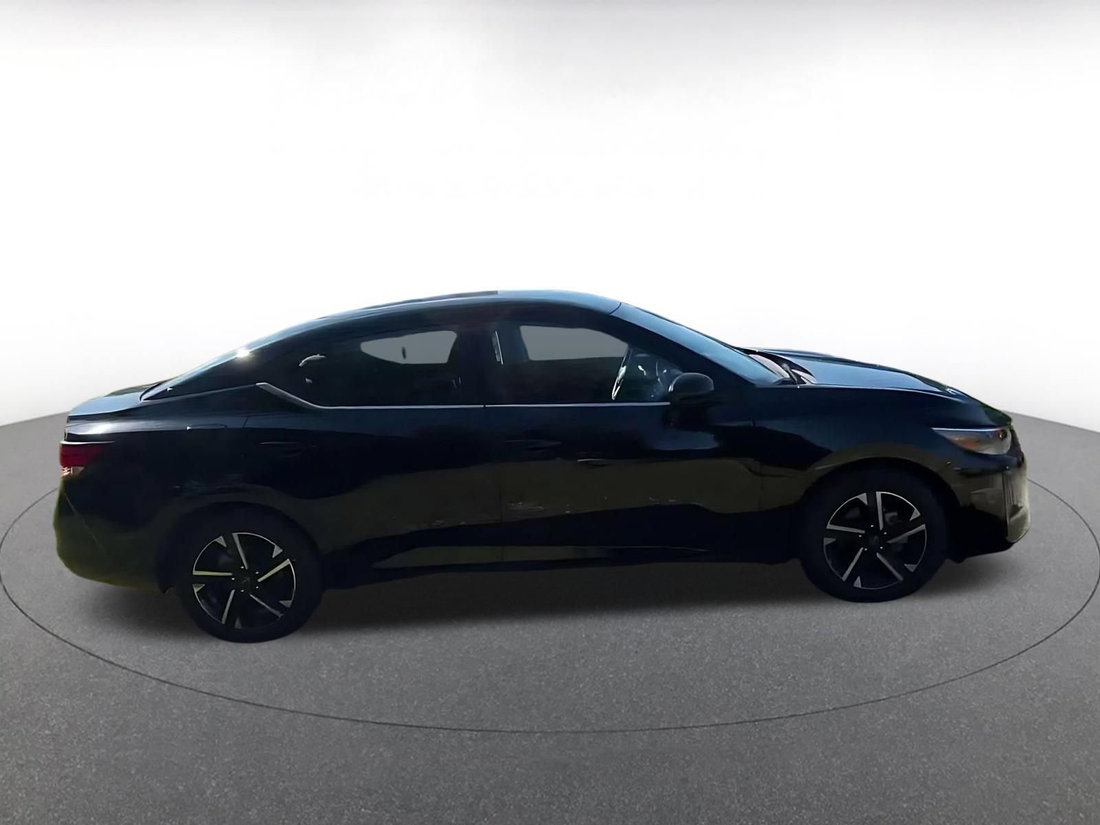 Thumbnail: 2025 Nissan Sentra - 15