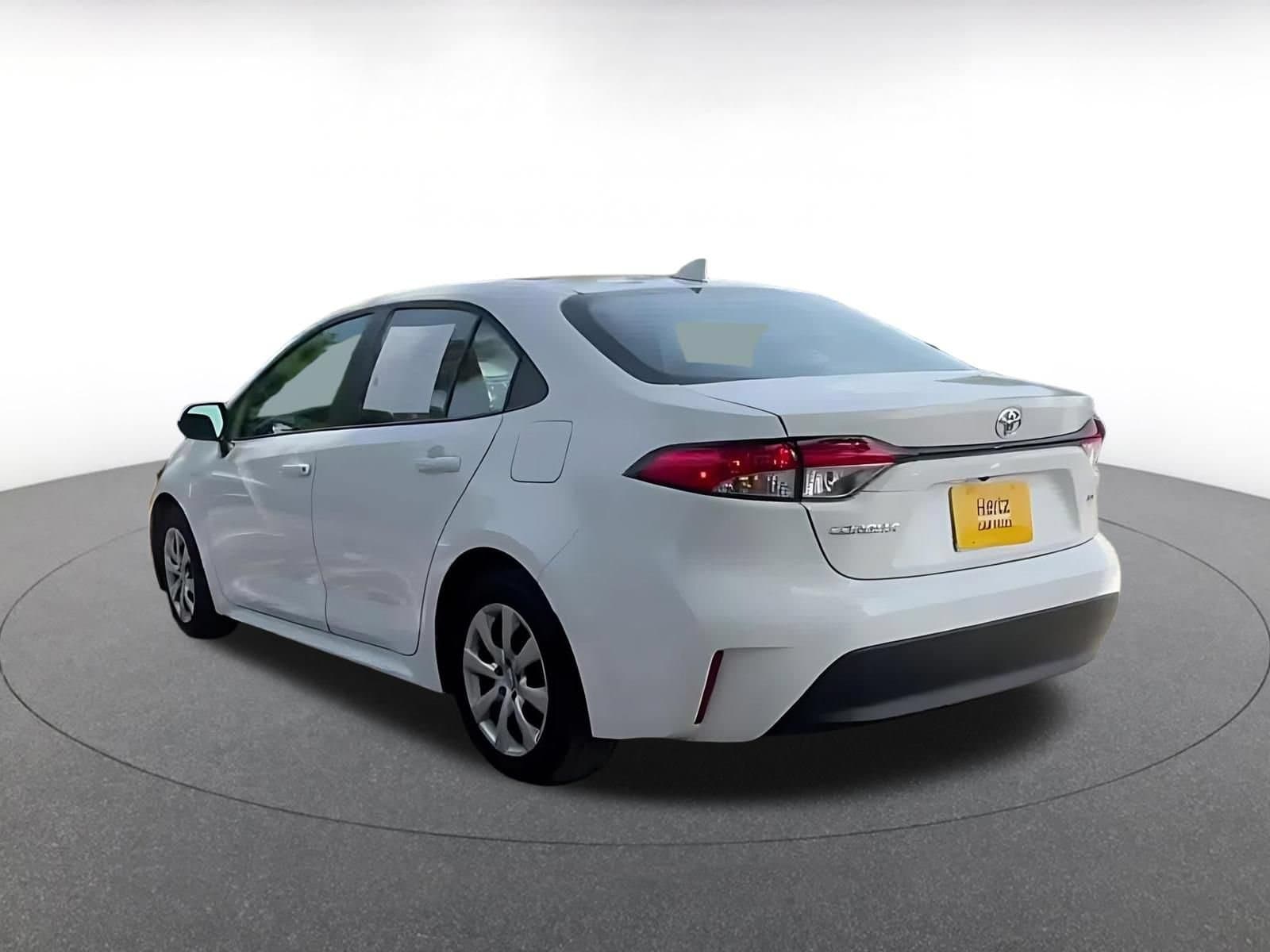 Thumbnail: 2025 Toyota Corolla - 11