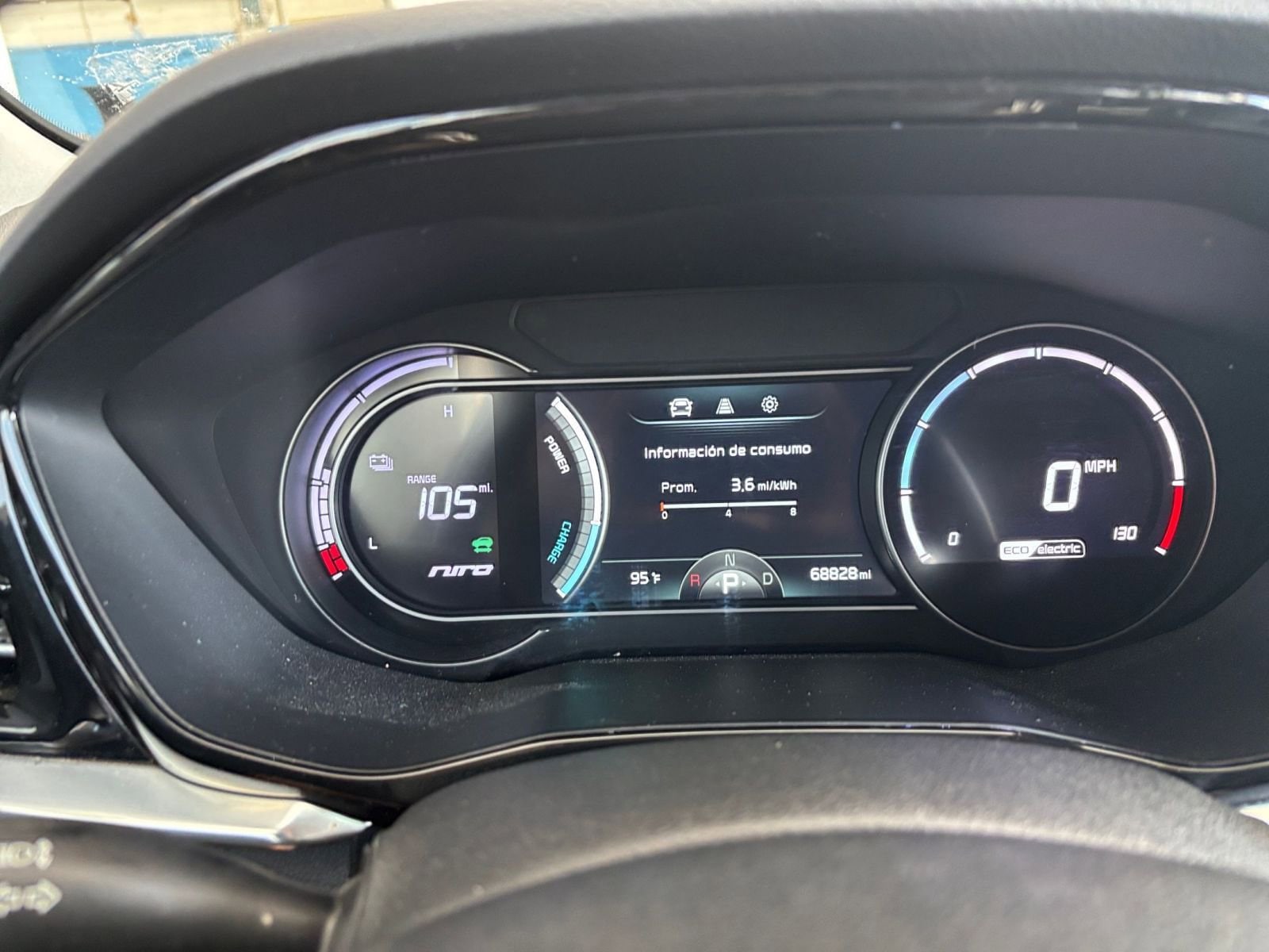 Thumbnail: 2022 Kia Niro - 18