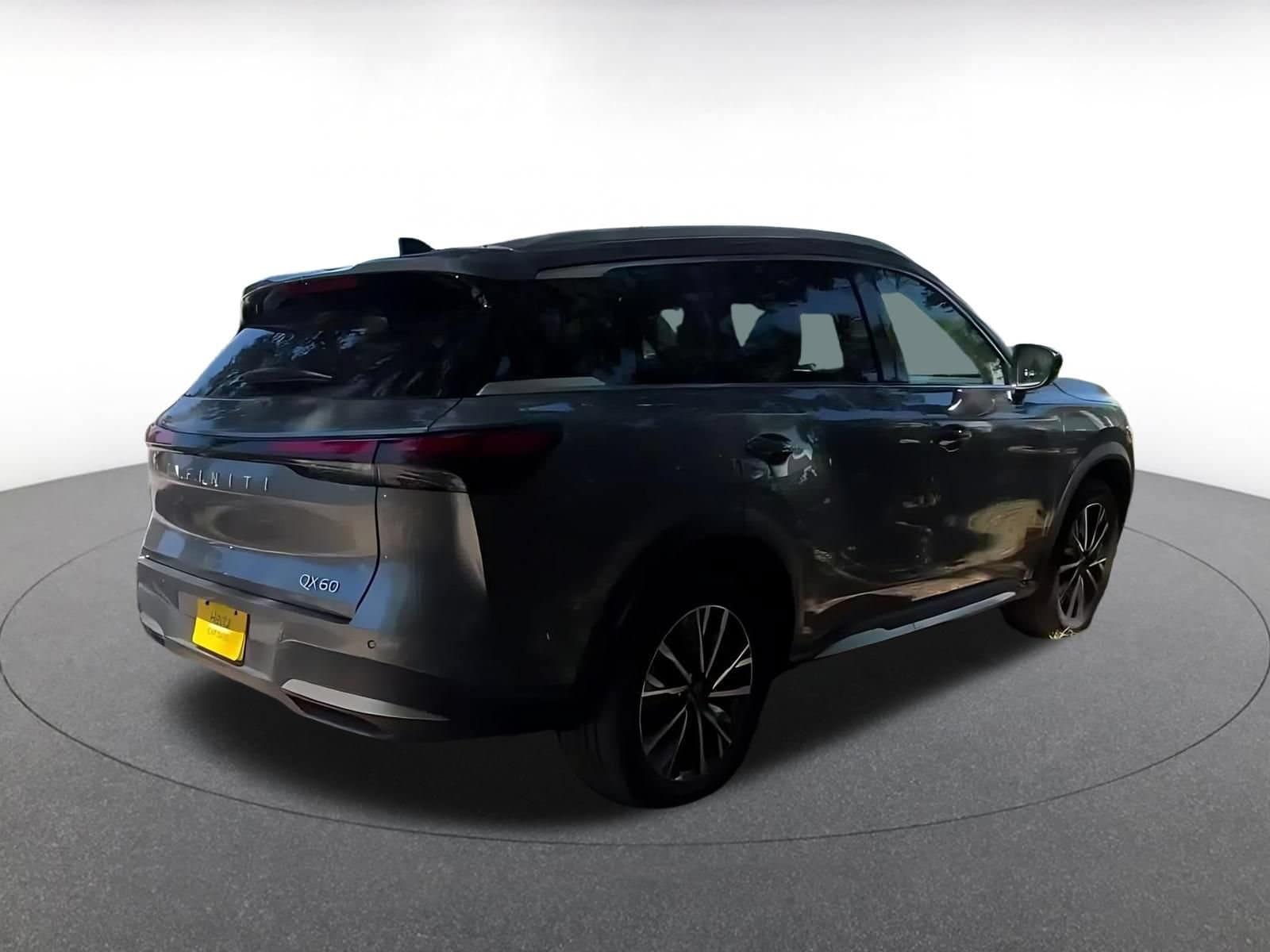 Thumbnail: 2026 INFINITI QX60 - 15