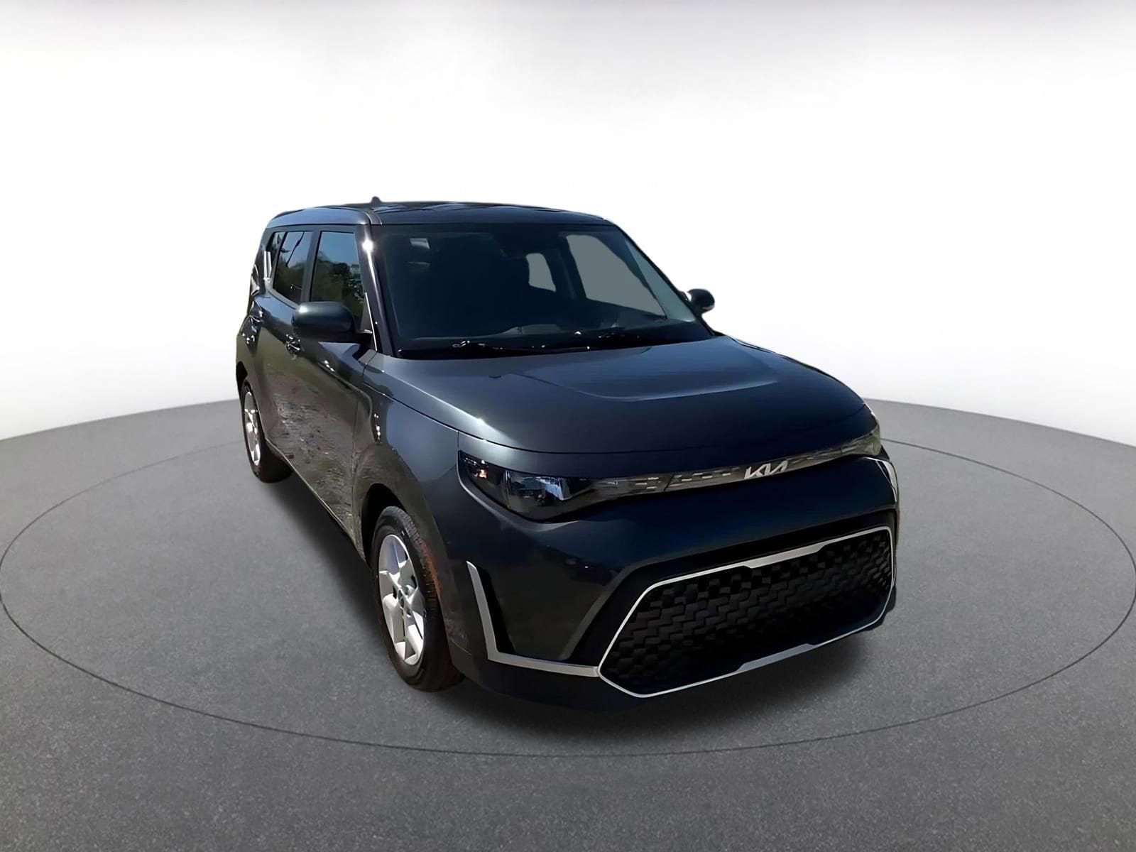 Thumbnail: 2025 Kia Soul - 3