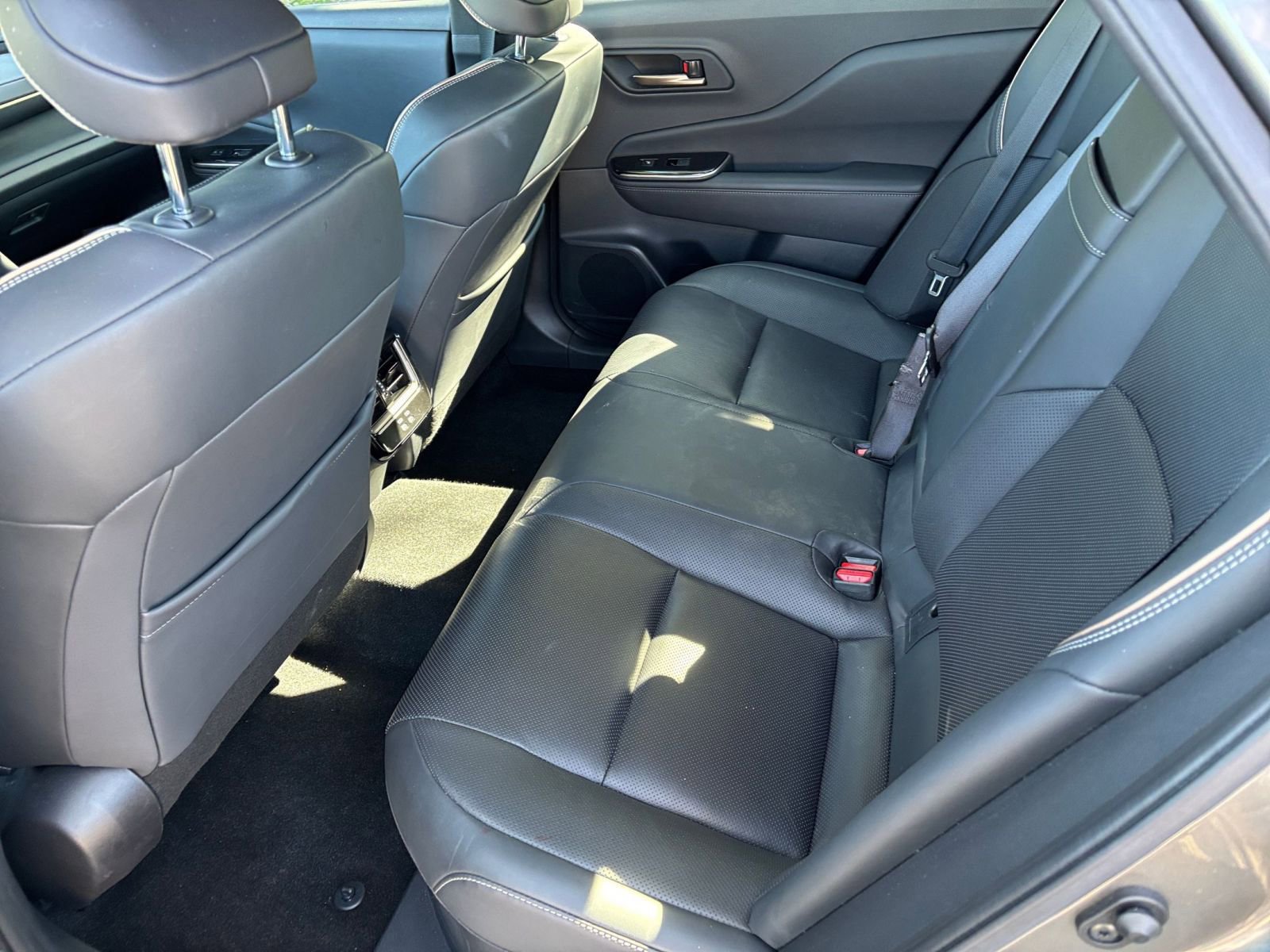 Thumbnail: 2025 Toyota Crown - 27