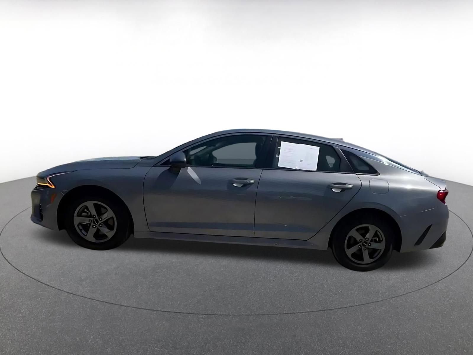 Thumbnail: 2023 Kia K5 - 9