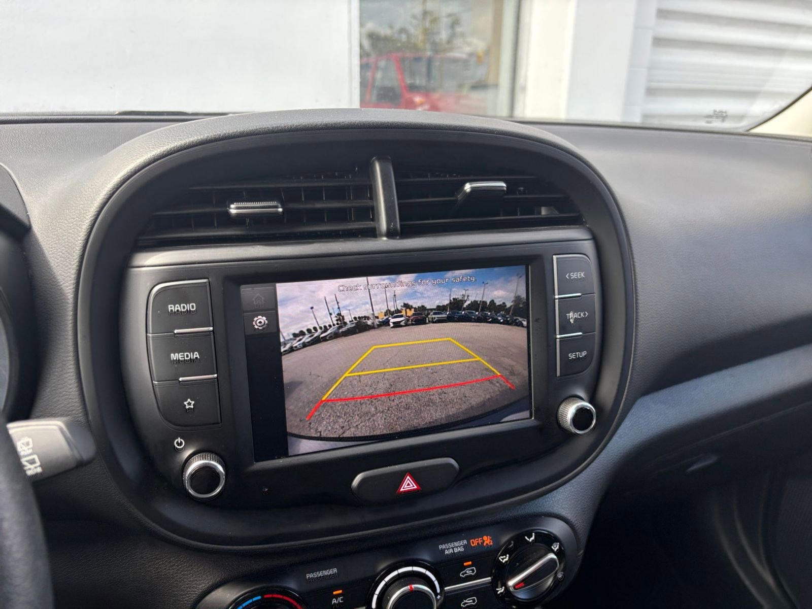 Thumbnail: 2025 Kia Soul - 24