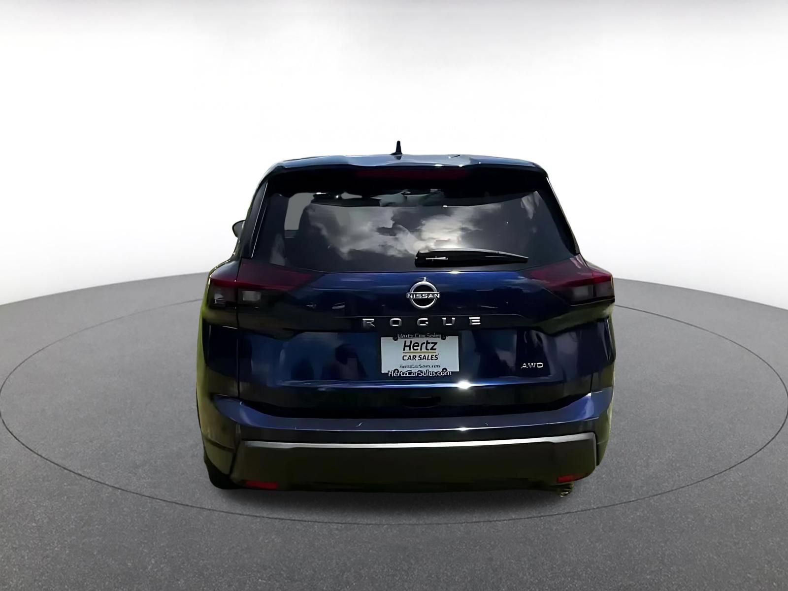Thumbnail: 2025 Nissan Rogue - 10