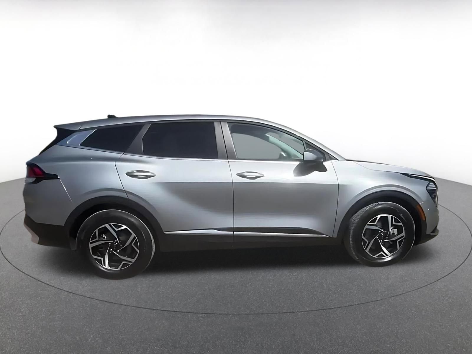 Thumbnail: 2025 Kia Sportage - 17