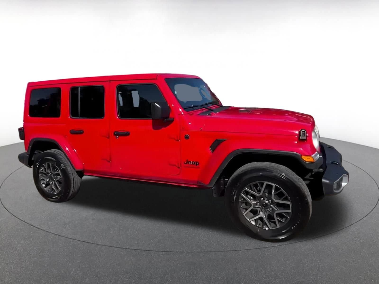 Thumbnail: 2025 Jeep Wrangler - 16