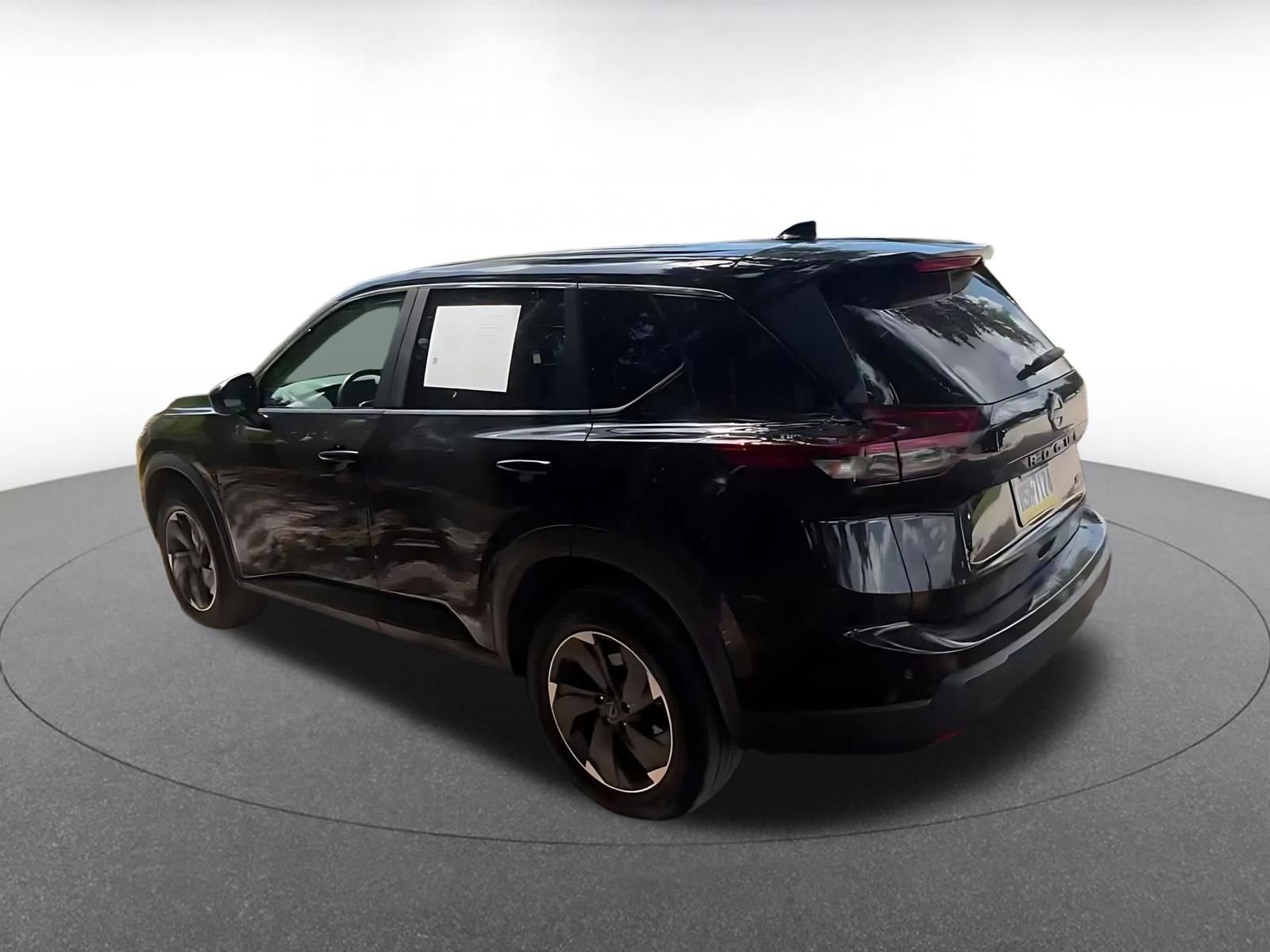 Thumbnail: 2025 Nissan Rogue - 14
