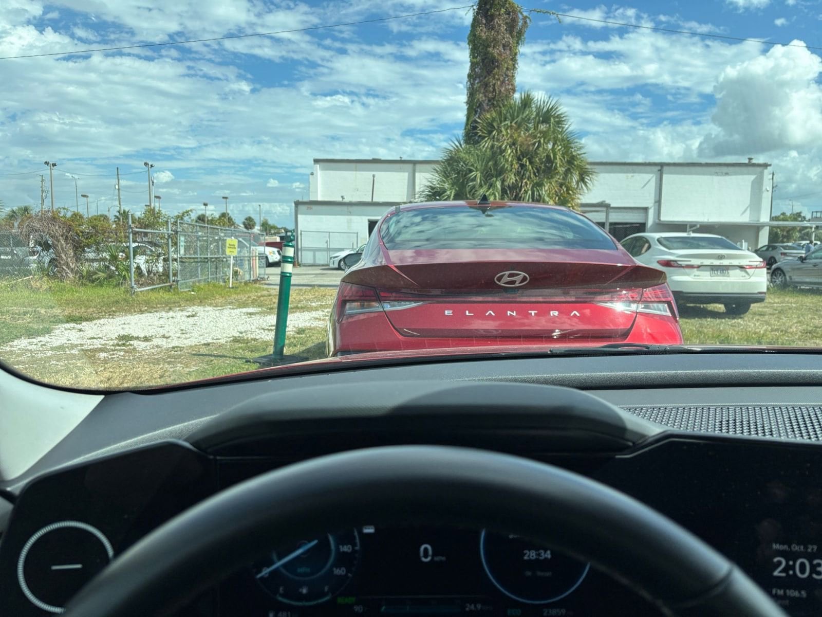 Thumbnail: 2025 Hyundai Elantra - 14