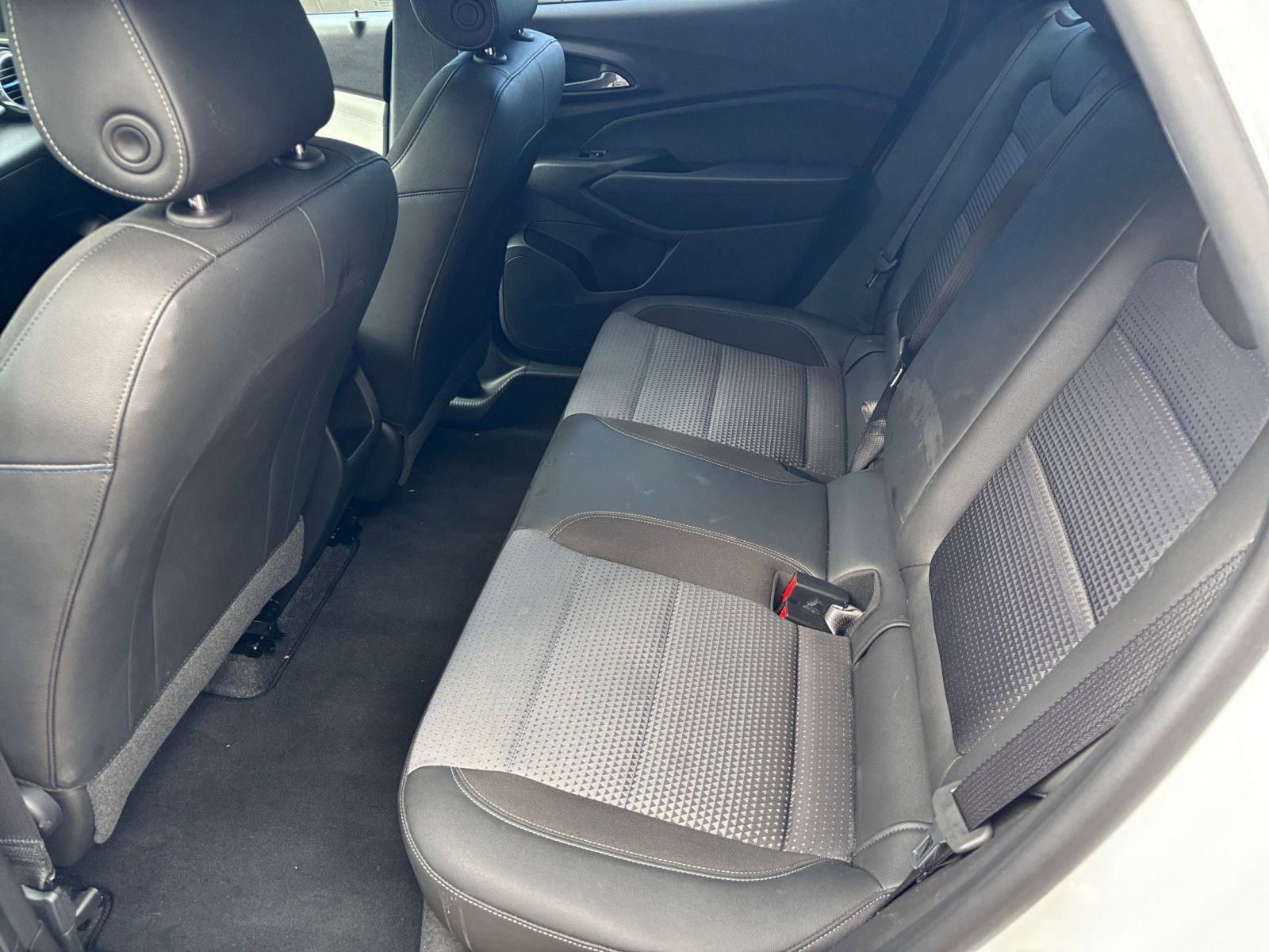 Thumbnail: 2025 Chevrolet Trax - 25