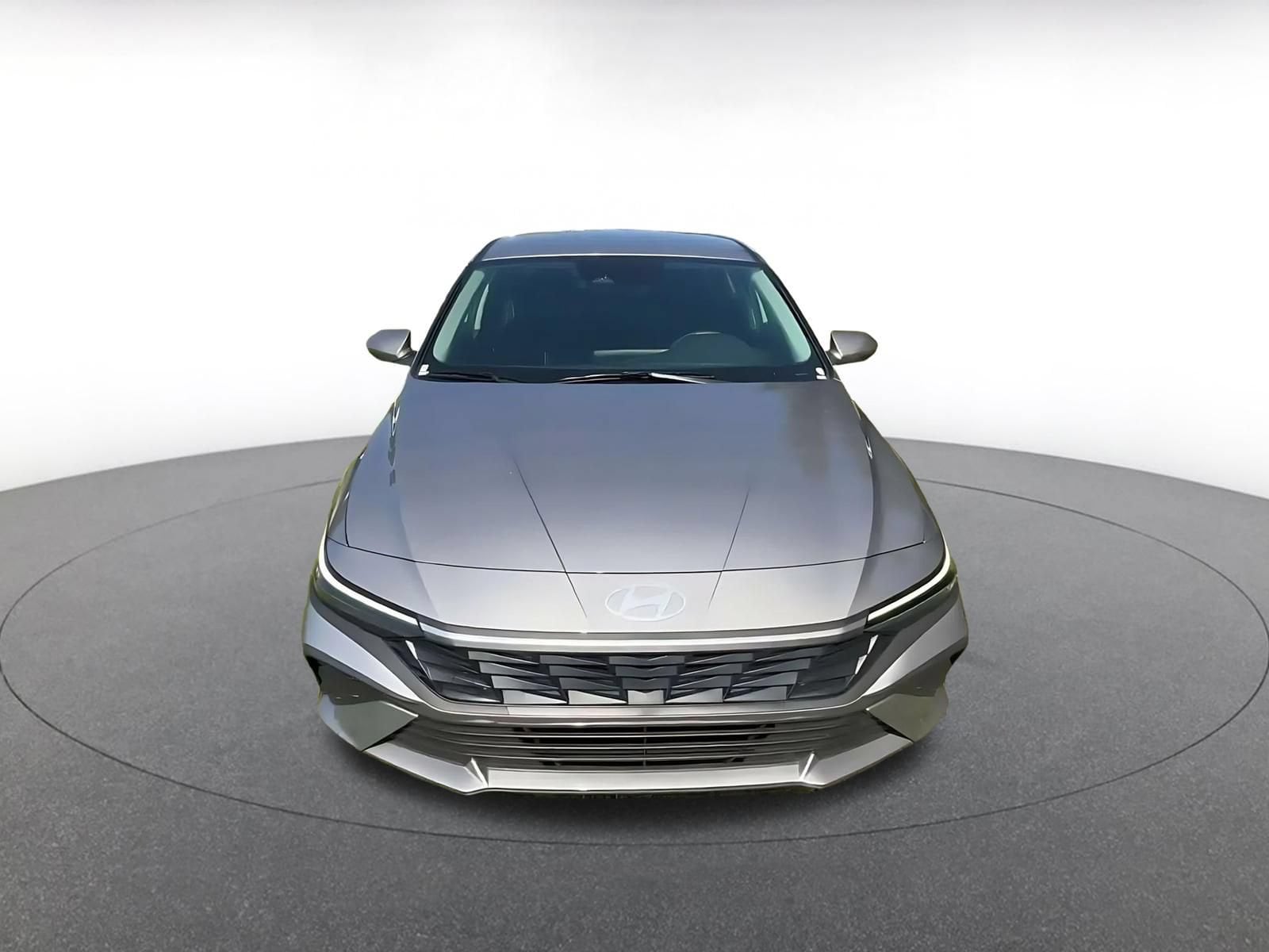 Thumbnail: 2026 Hyundai Elantra - 4