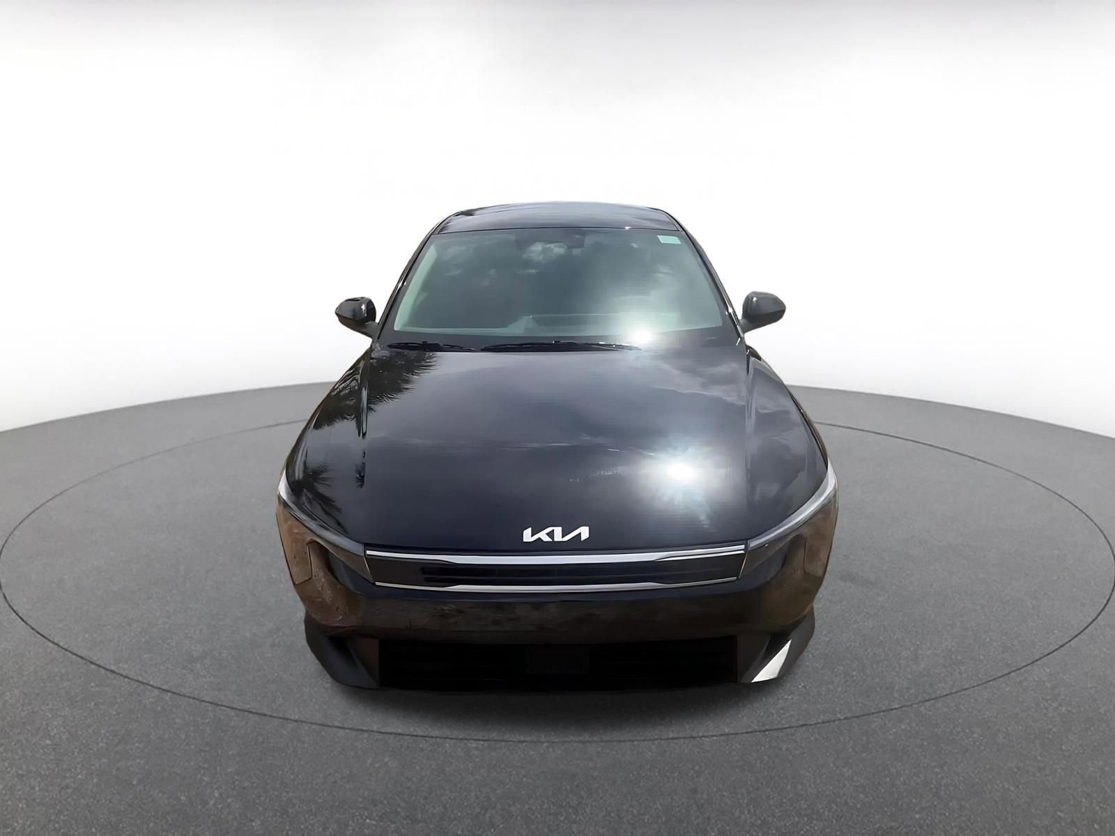 Thumbnail: 2025 Kia K4 - 3