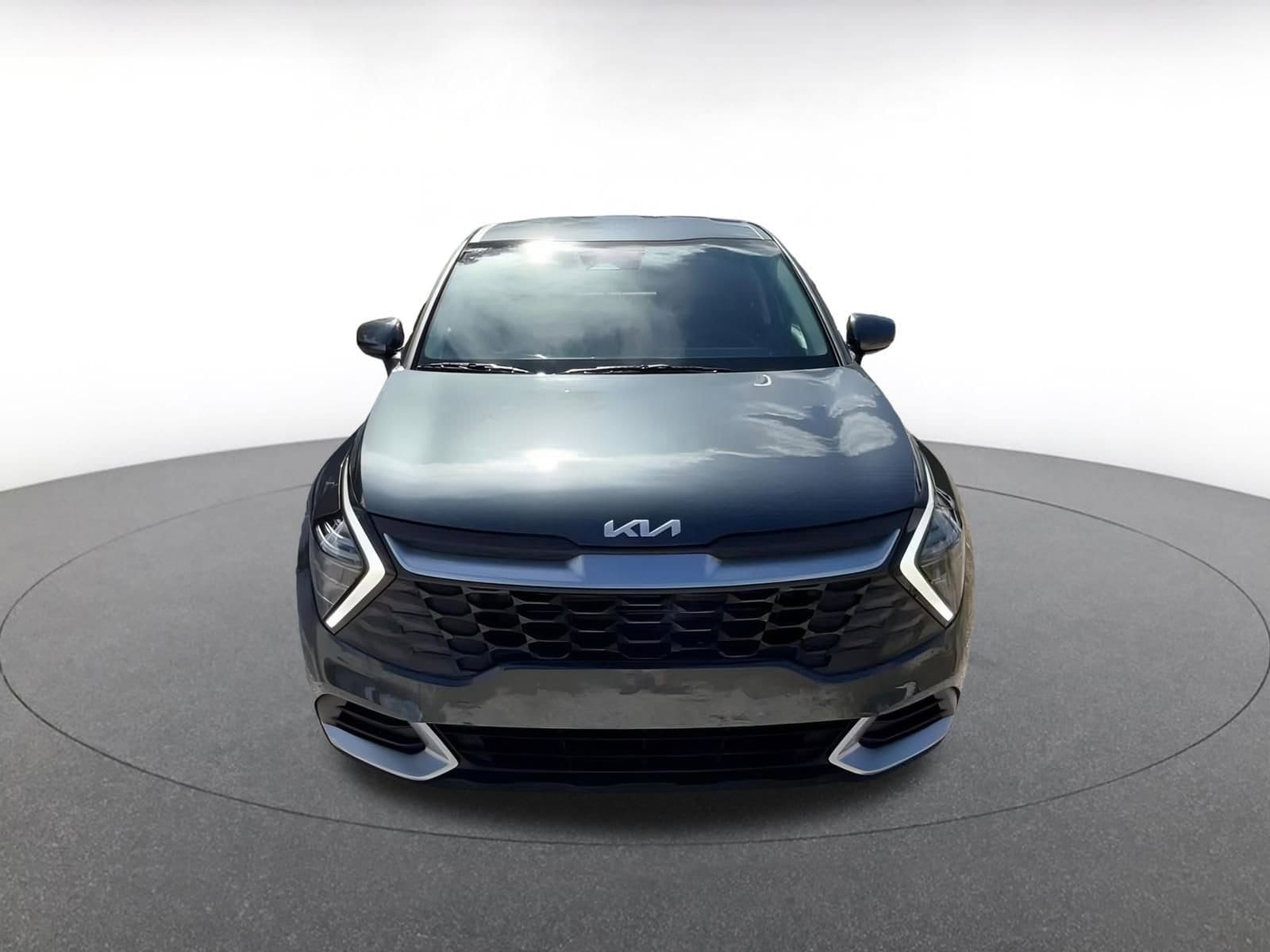 Thumbnail: 2025 Kia Sportage - 4