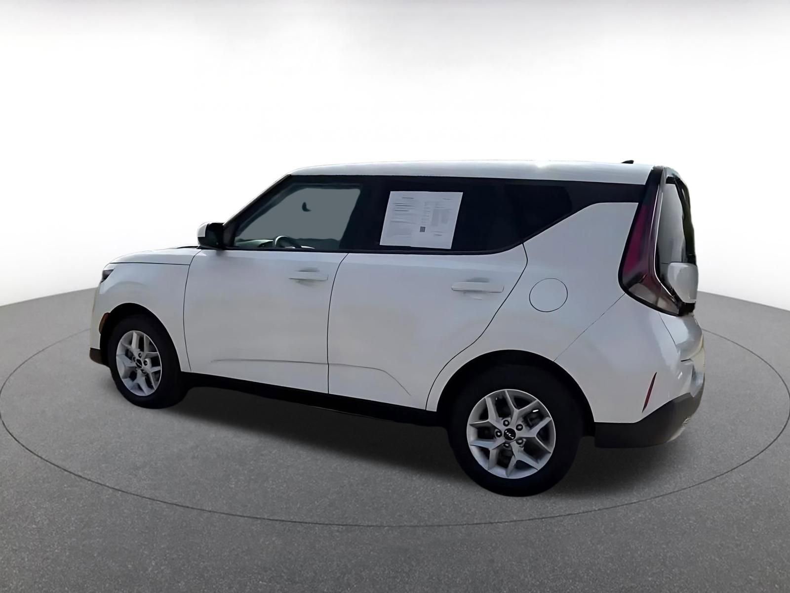 Thumbnail: 2025 Kia Soul - 10