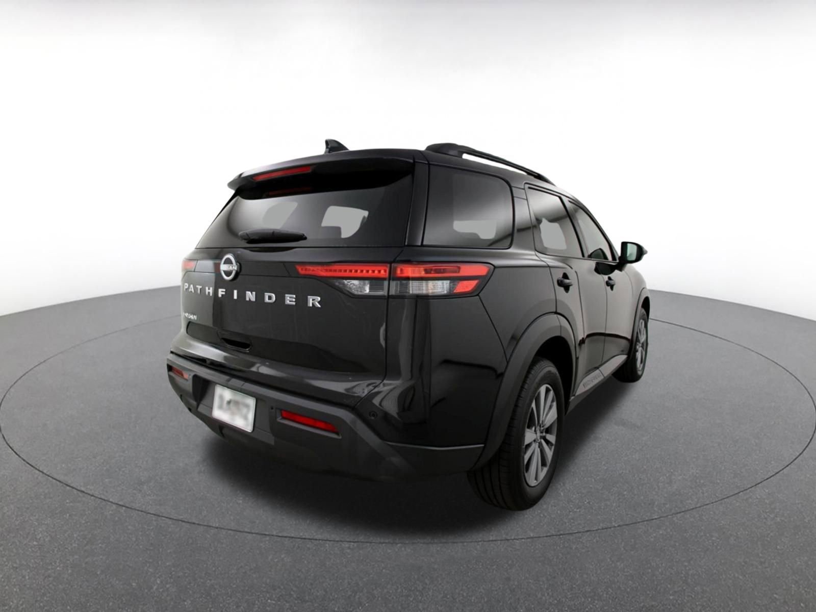 Thumbnail: 2025 Nissan Pathfinder - 11