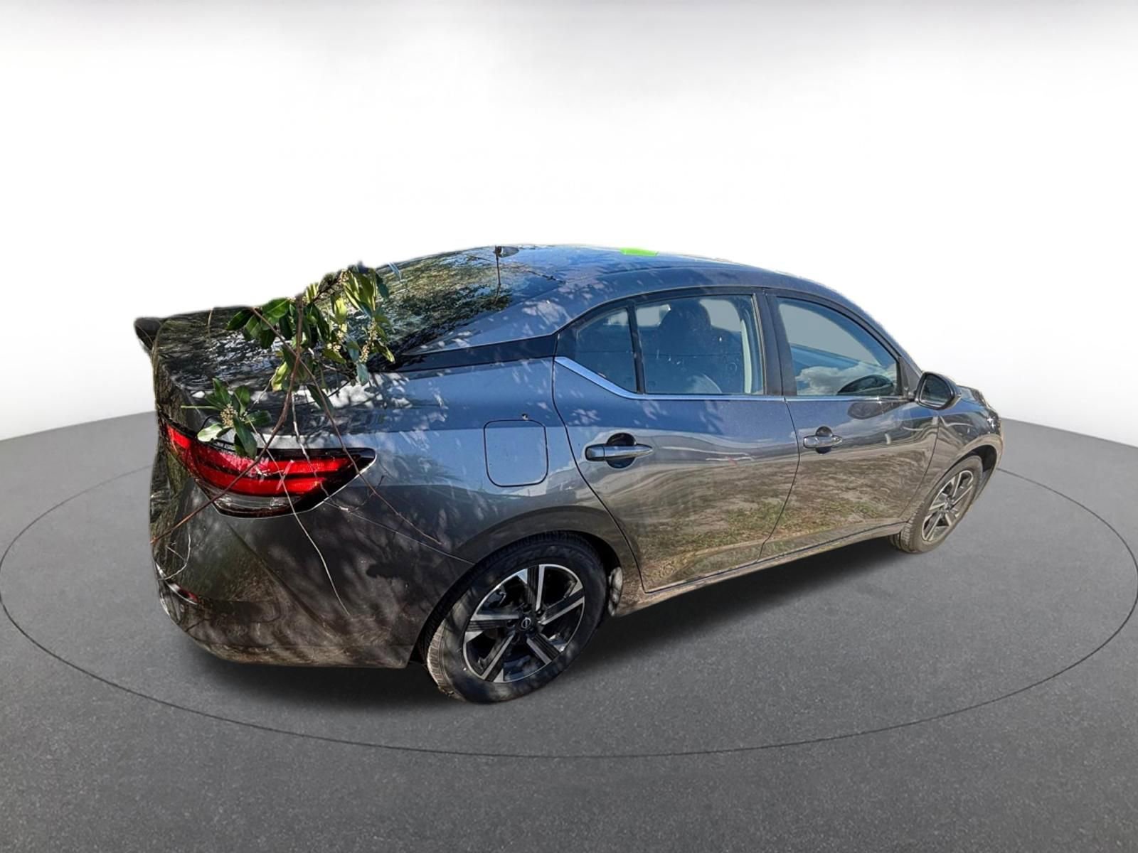 Thumbnail: 2025 Nissan Sentra - 9