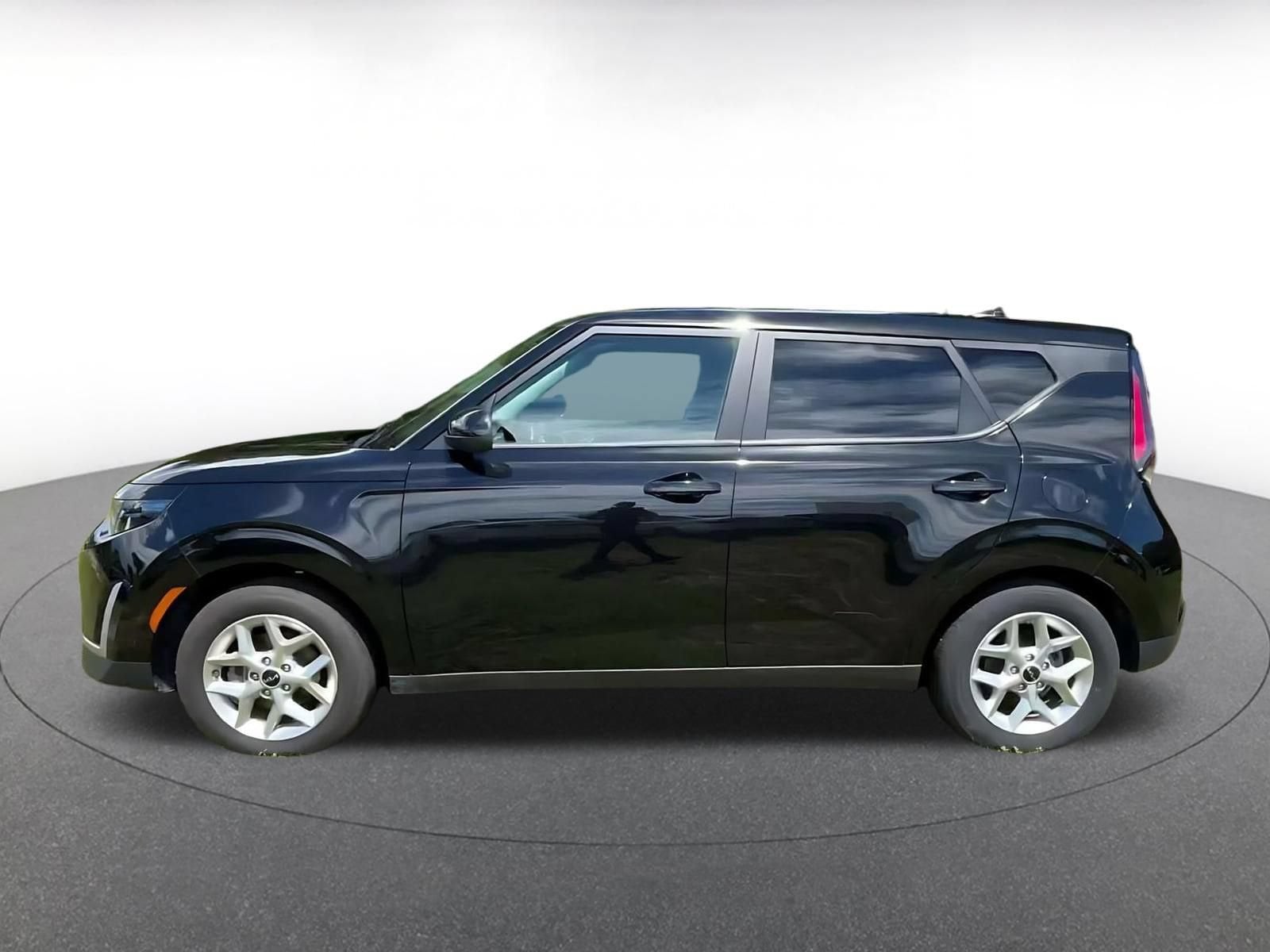 Thumbnail: 2025 Kia Soul - 8