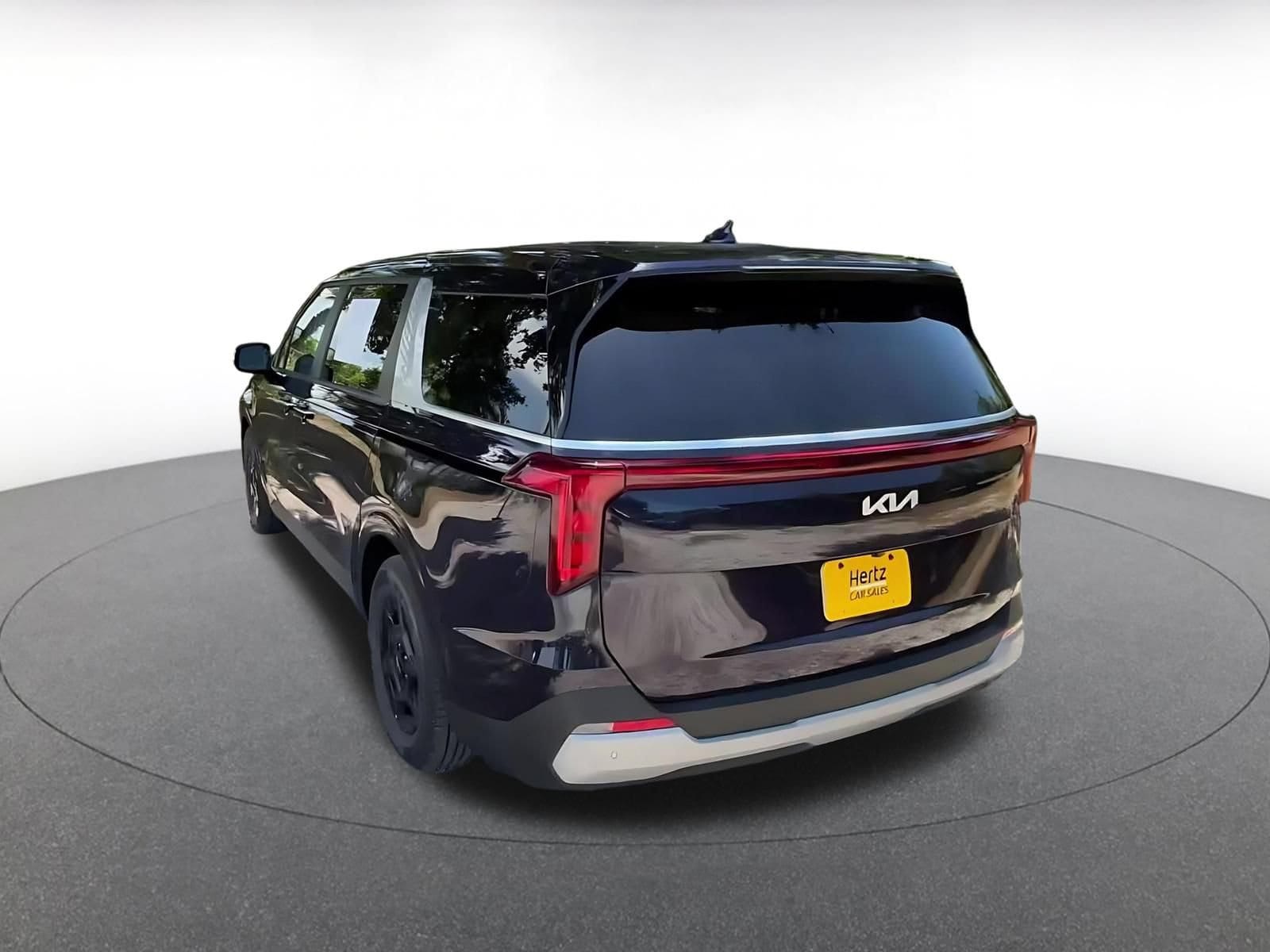 Thumbnail: 2026 Kia Carnival - 12