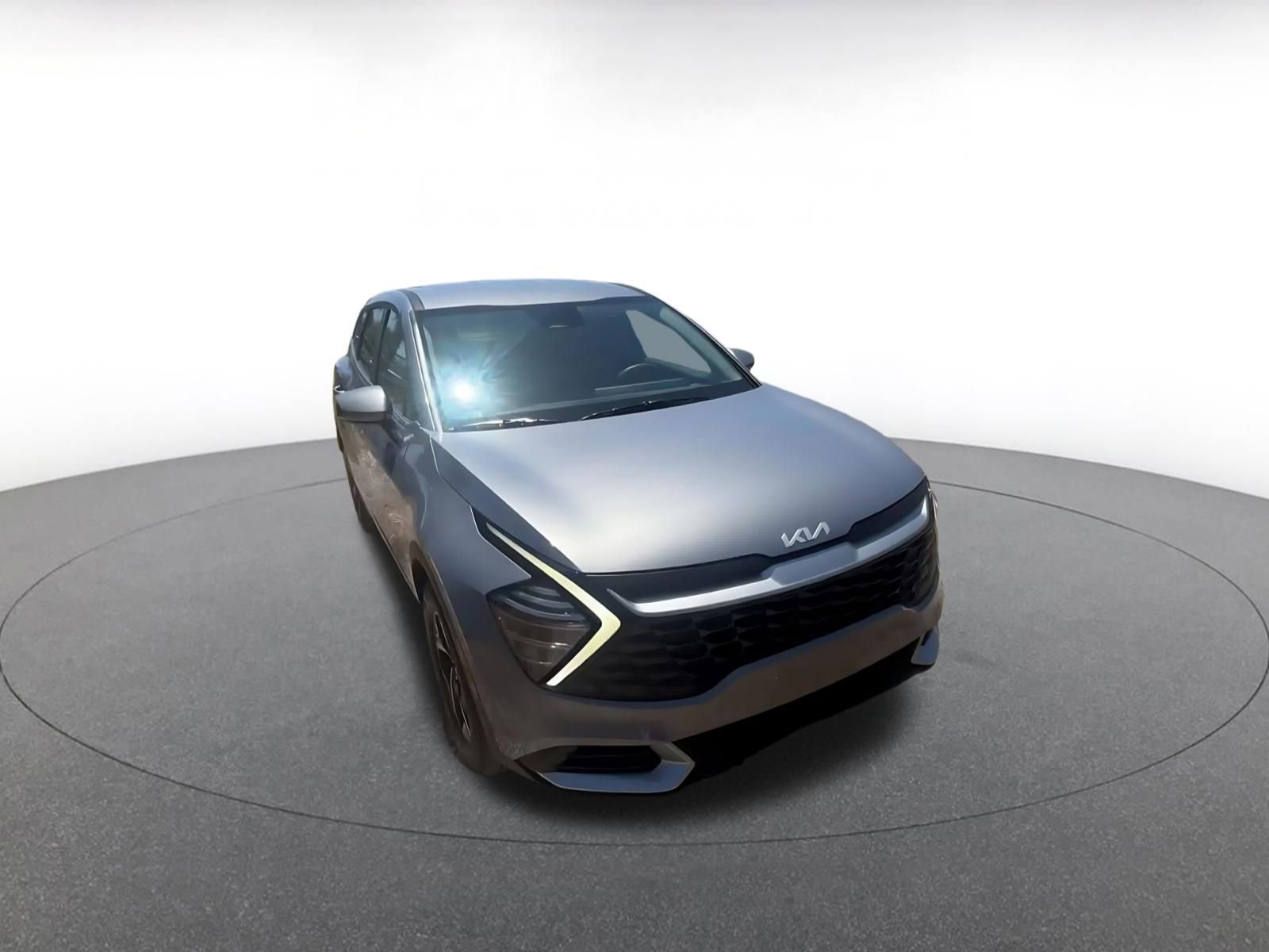 Thumbnail: 2025 Kia Sportage - 3