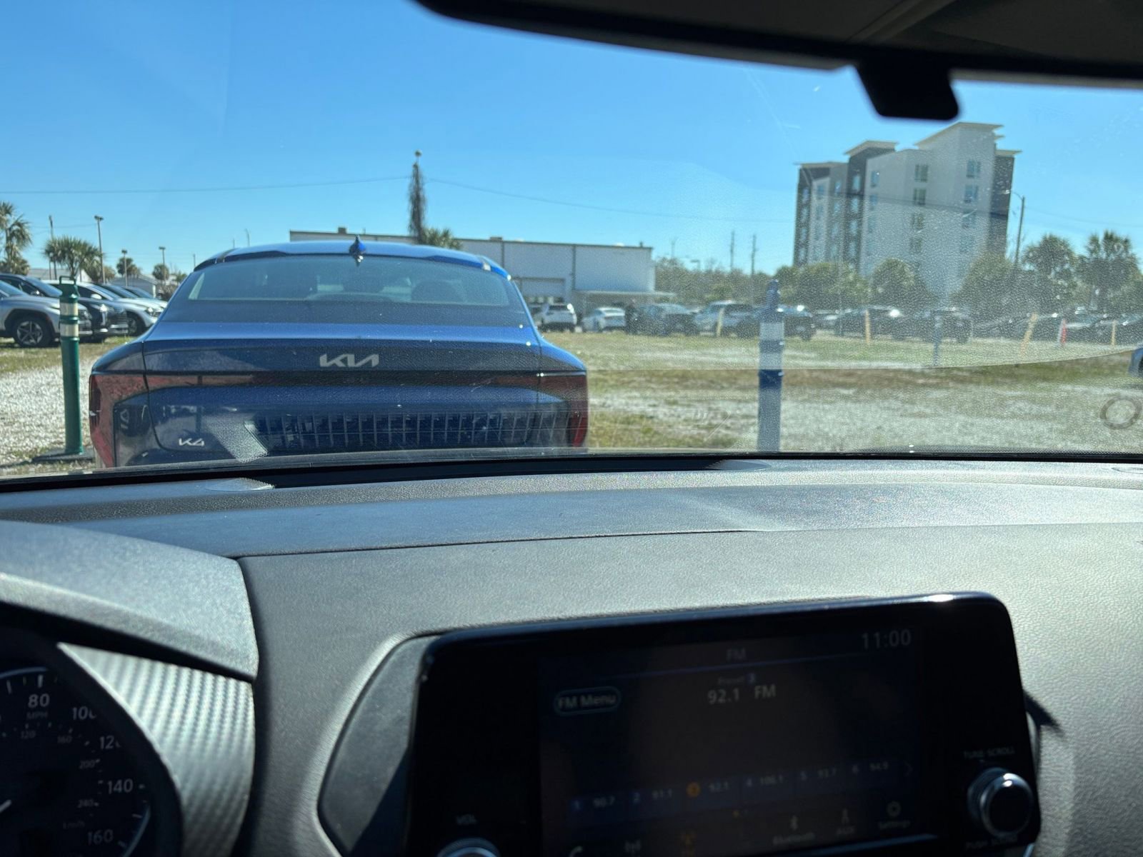 Thumbnail: 2025 Nissan Sentra - 17