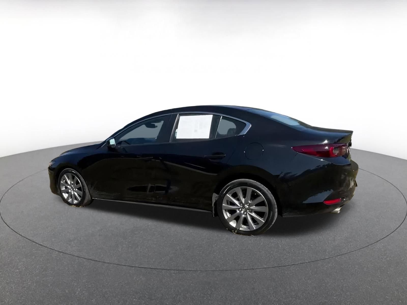 Thumbnail: 2025 Mazda Mazda3 - 9