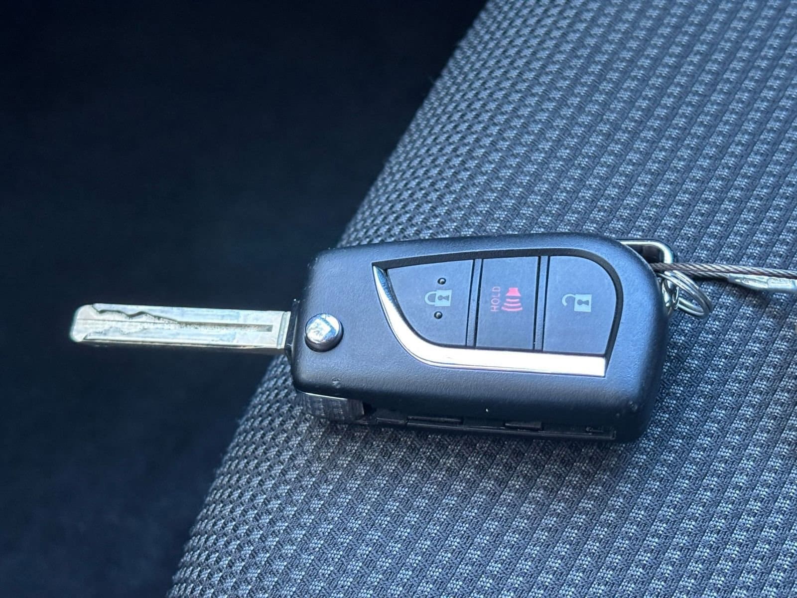 Thumbnail: 2025 Toyota RAV4 - 22