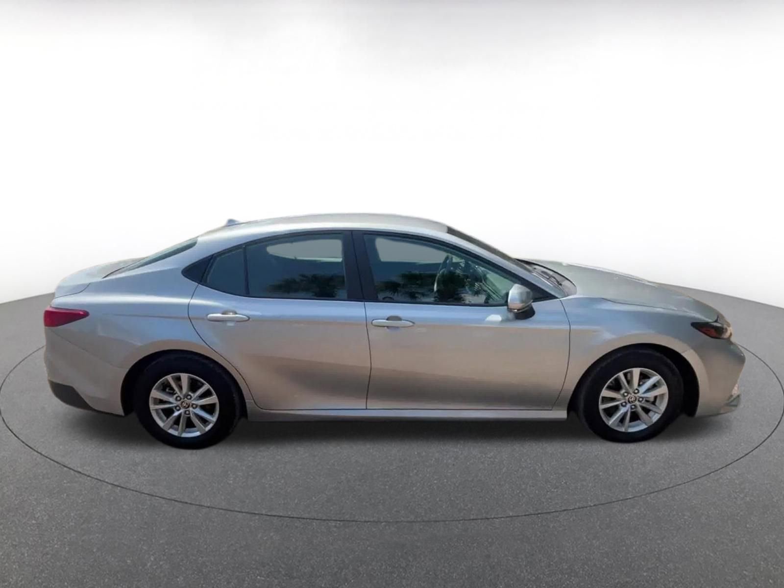 Thumbnail: 2025 Toyota Camry - 16