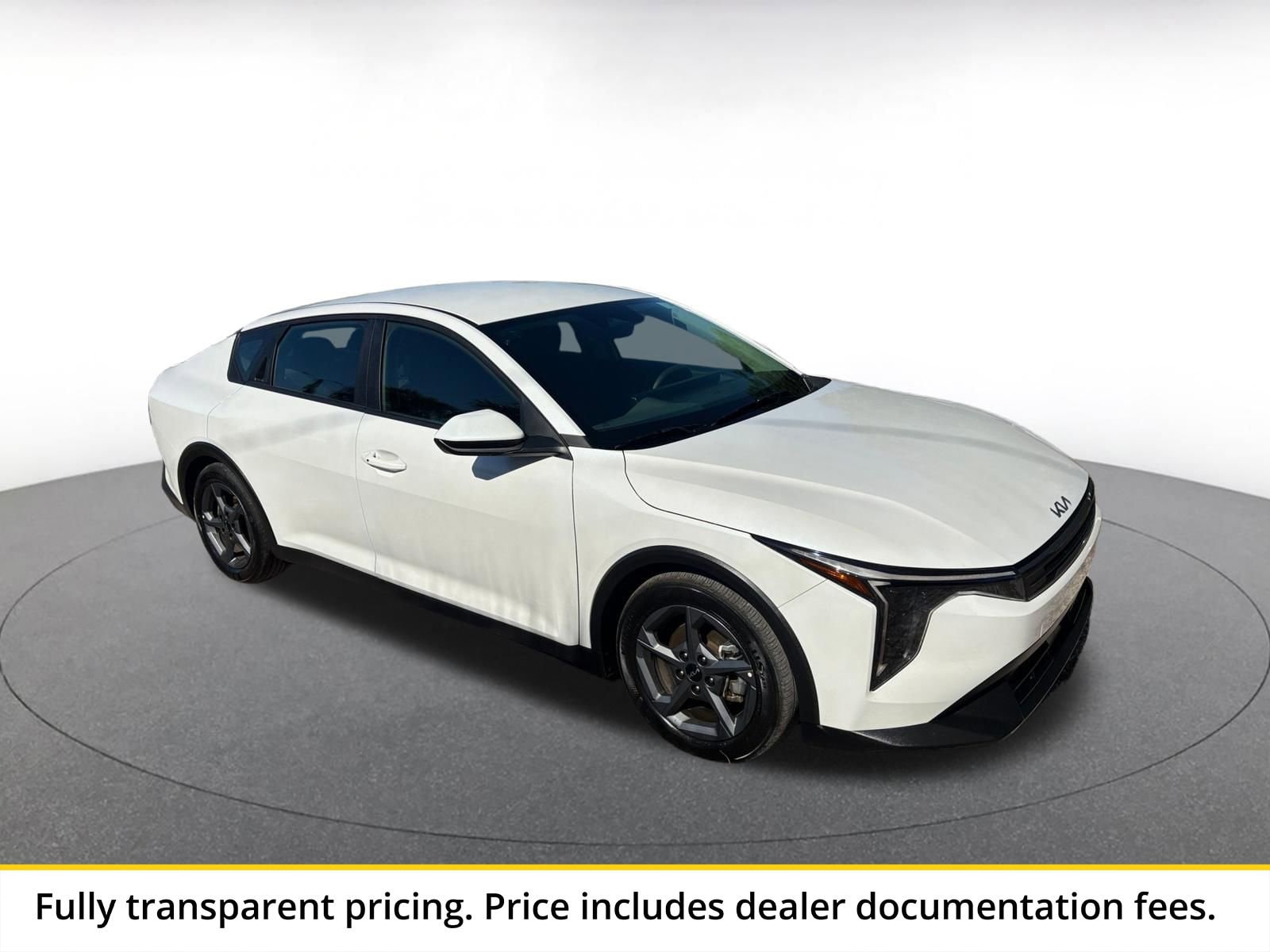 Thumbnail: 2025 Kia K4 - 1