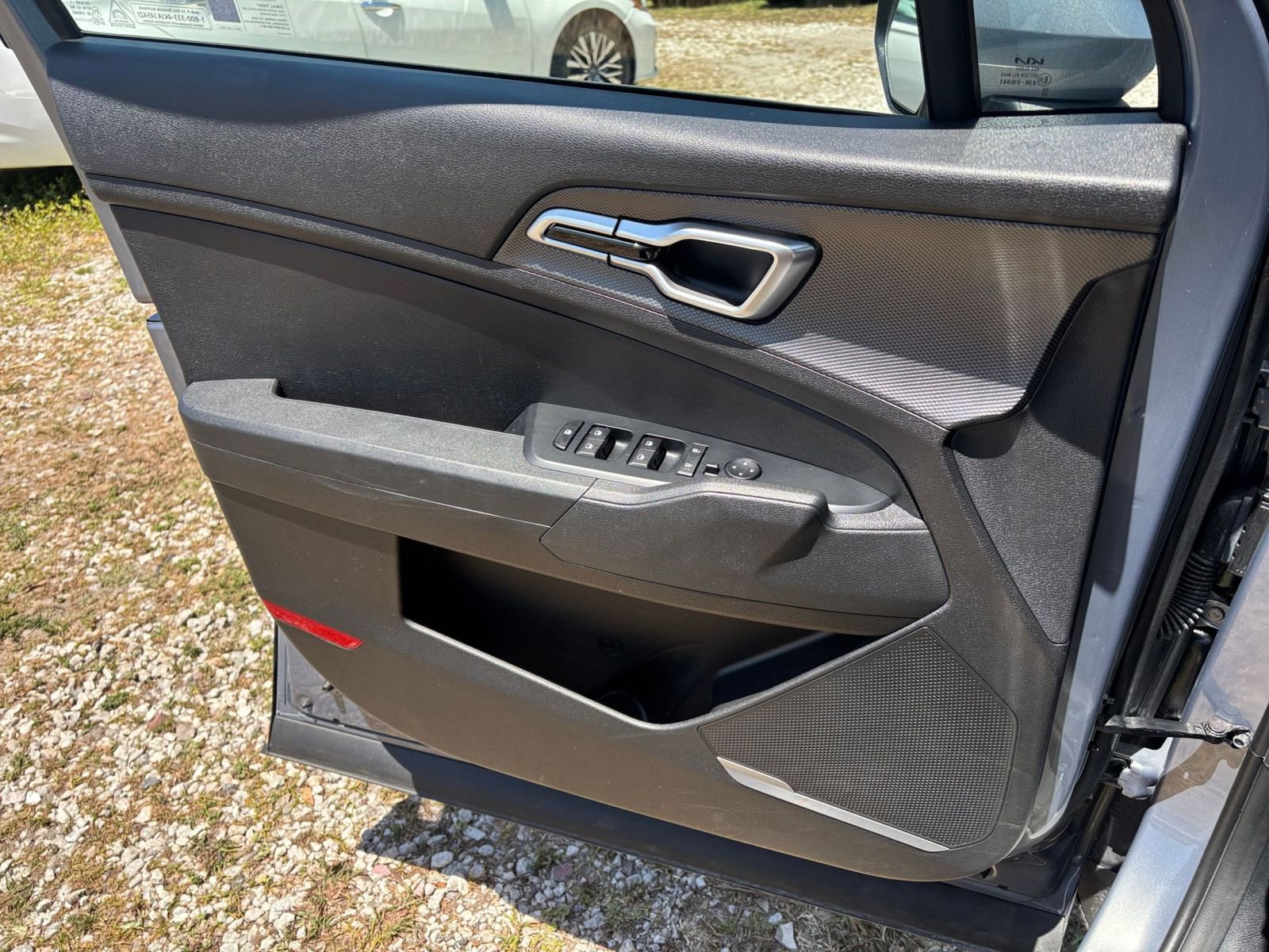 Thumbnail: 2025 Kia Sportage - 18