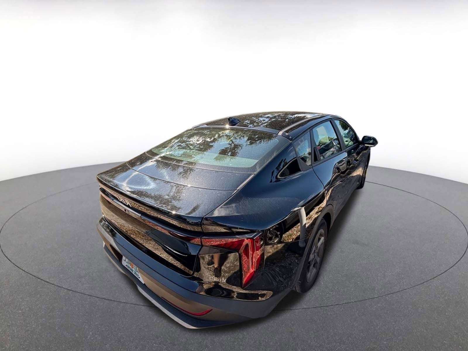 Thumbnail: 2025 Kia K4 - 6