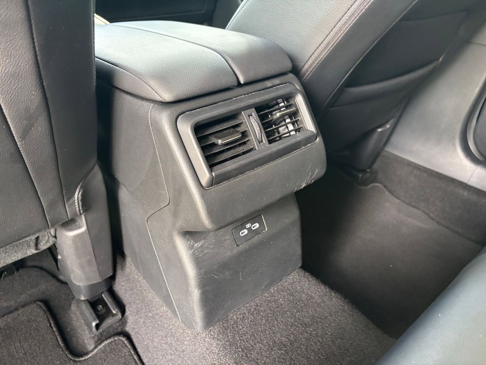 Thumbnail: 2025 Mazda CX-50 - 24