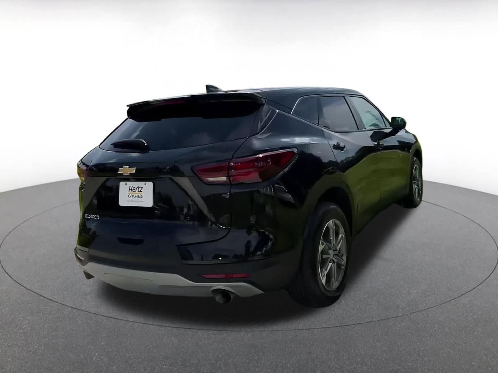 Thumbnail: 2023 Chevrolet Blazer - 12