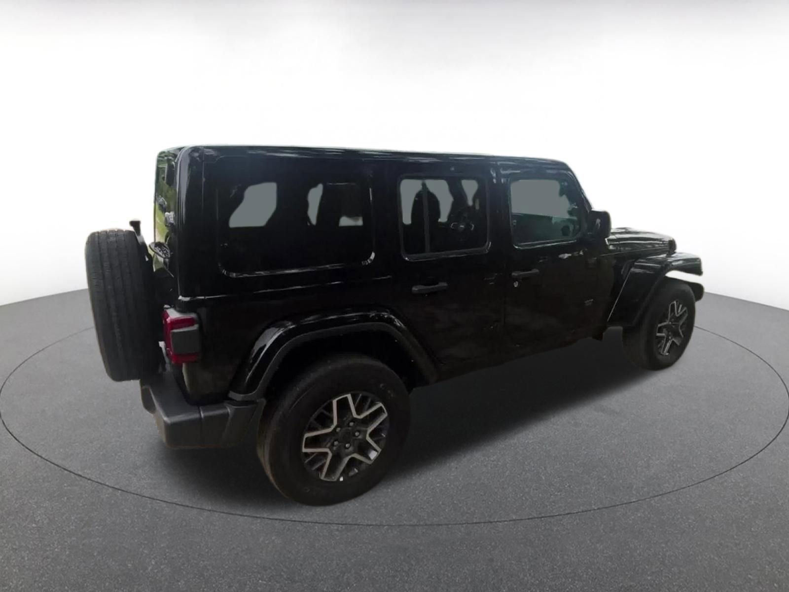 Thumbnail: 2025 Jeep Wrangler - 14