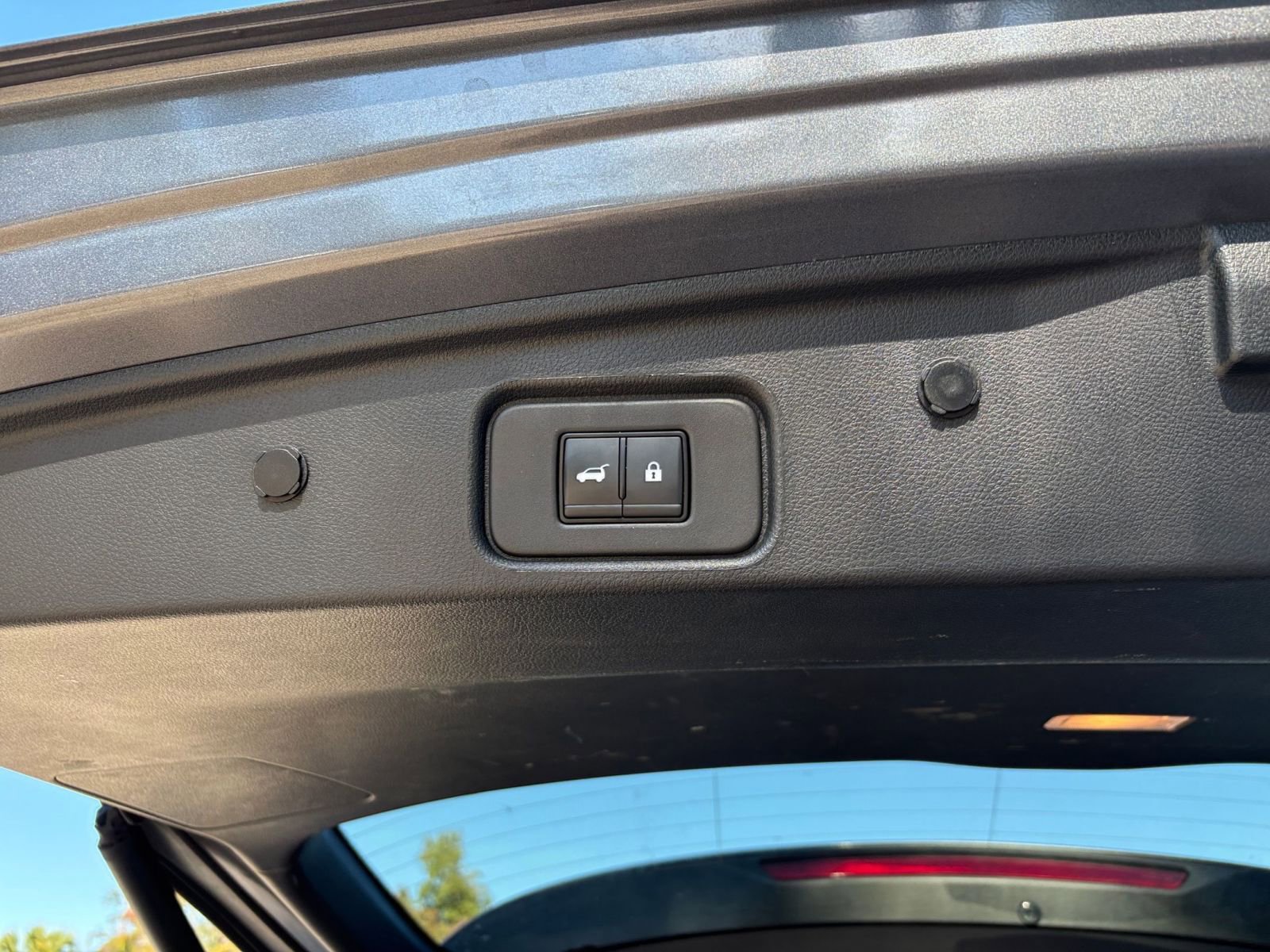 Thumbnail: 2025 Nissan Pathfinder - 30