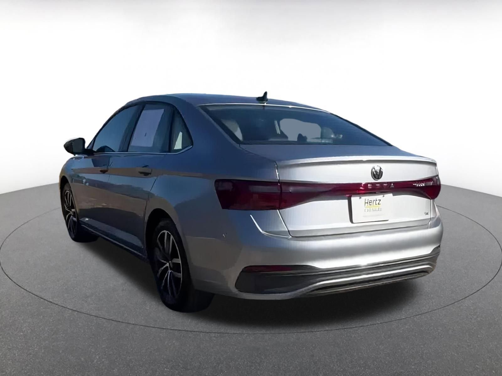 Thumbnail: 2025 Volkswagen Jetta - 14