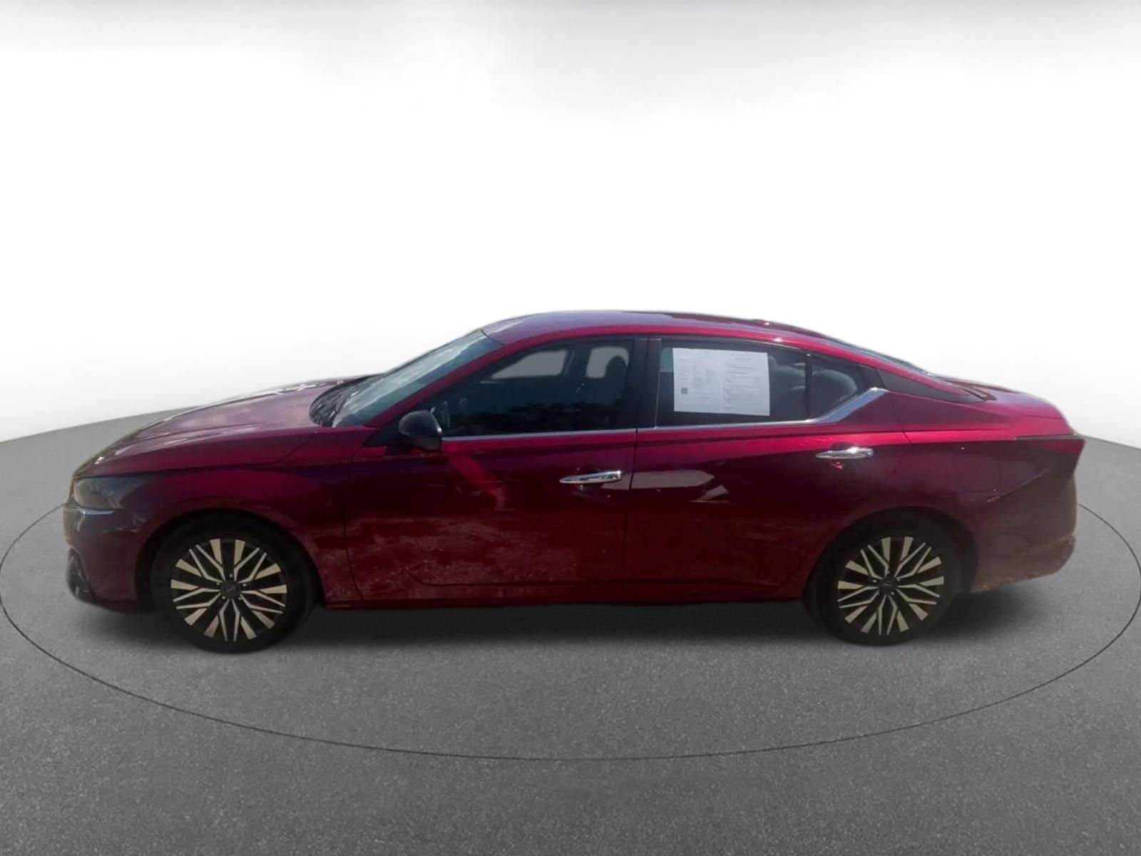 Thumbnail: 2025 Nissan Altima - 7