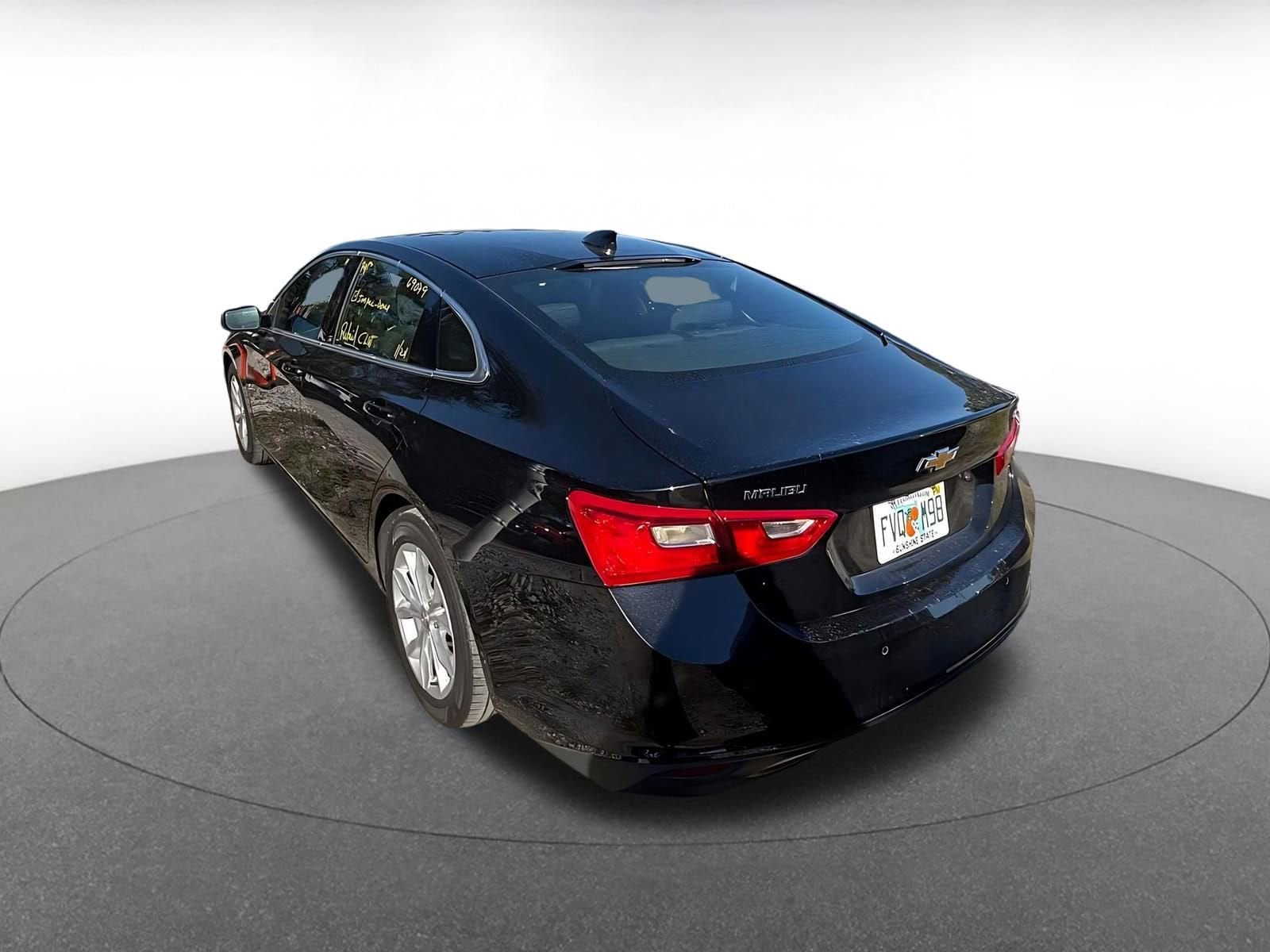 Thumbnail: 2023 Chevrolet Malibu - 6