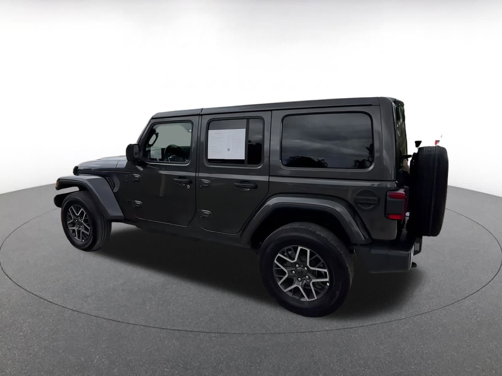 Thumbnail: 2025 Jeep Wrangler - 10