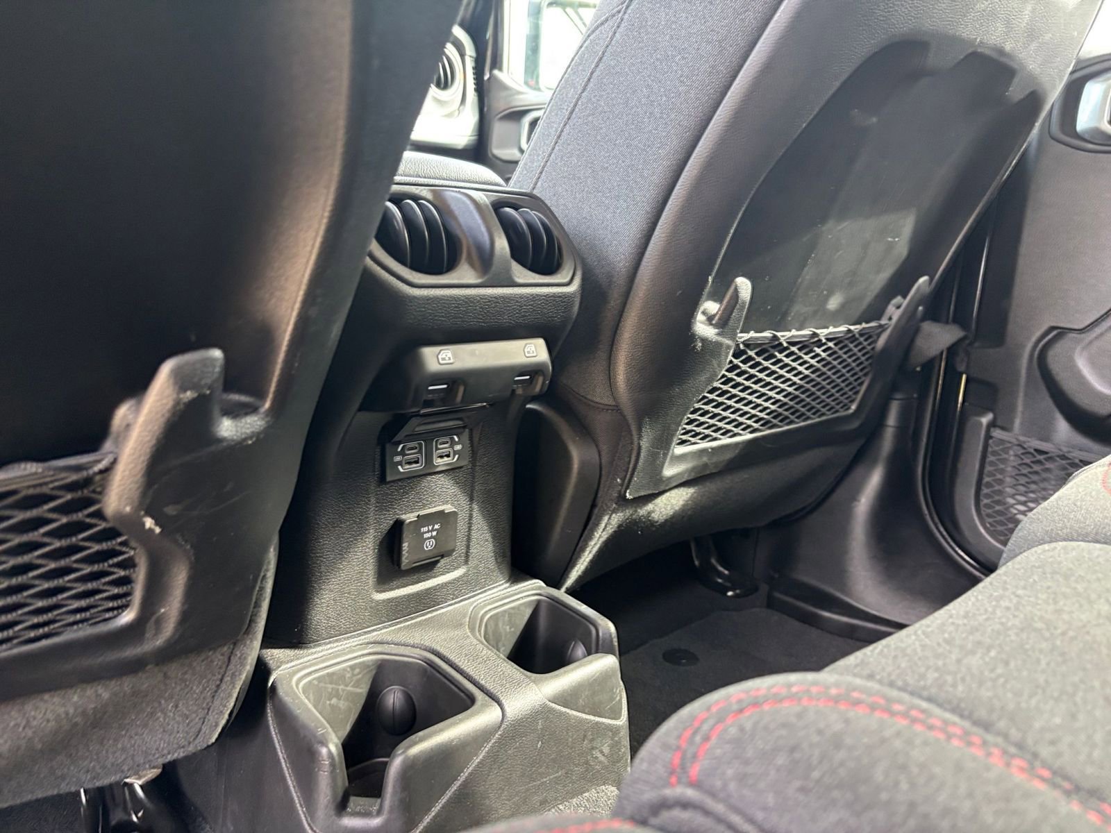 Thumbnail: 2025 Jeep Wrangler - 23