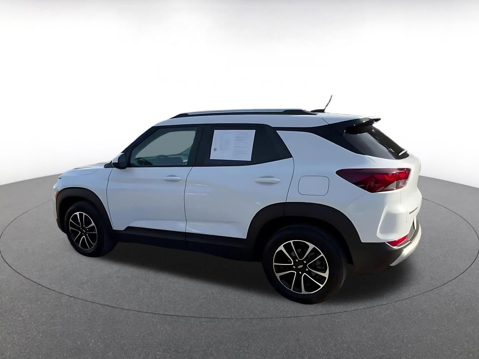 Thumbnail: 2025 Chevrolet TrailBlazer - 10