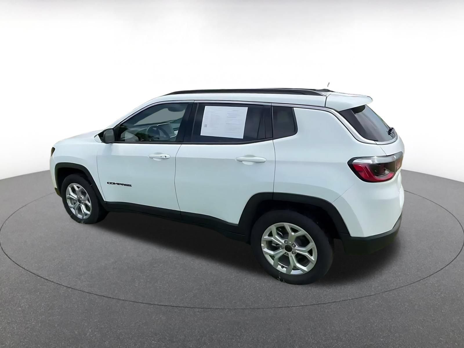 Thumbnail: 2025 Jeep Compass - 8