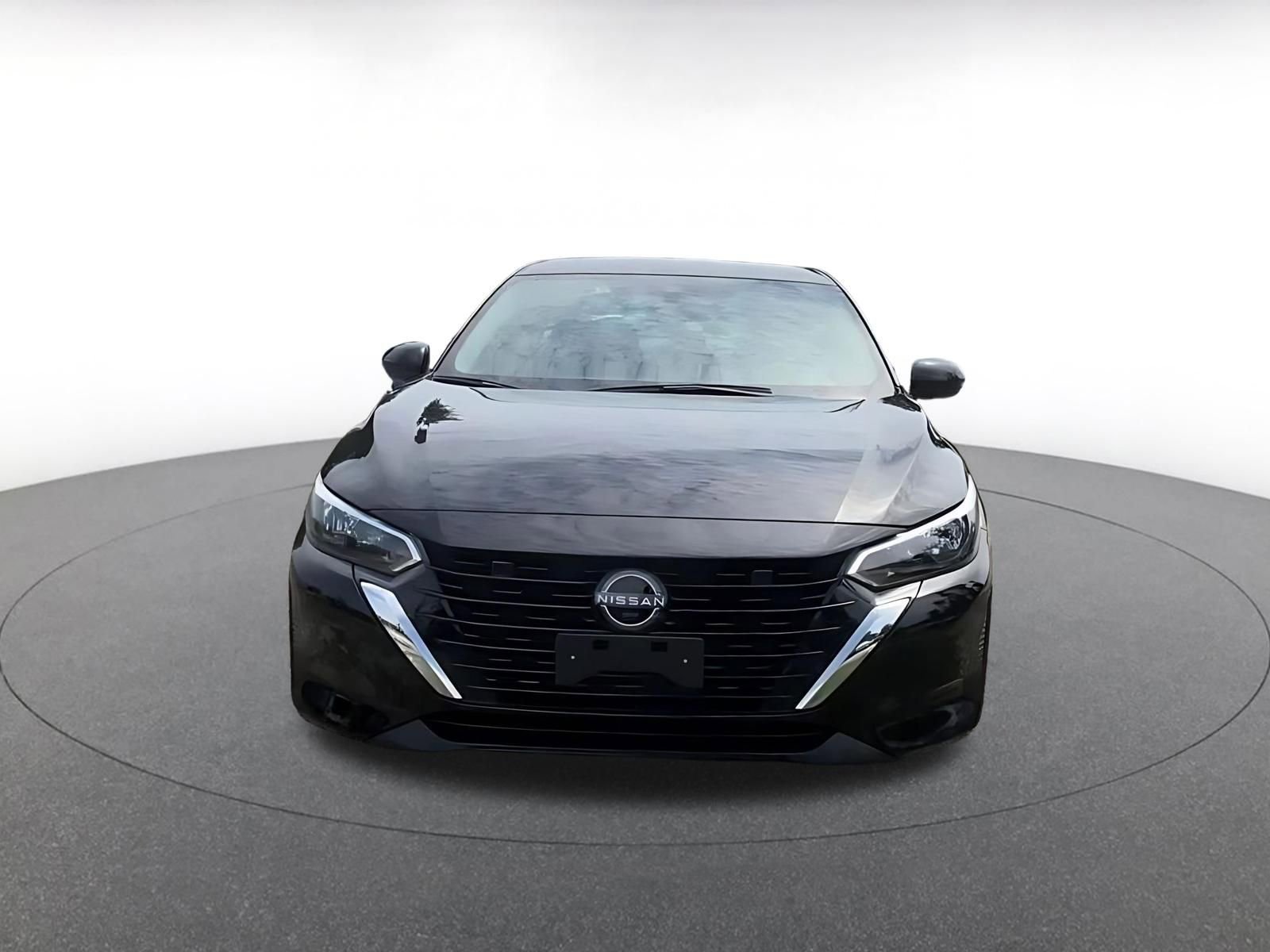 Thumbnail: 2025 Nissan Sentra - 3
