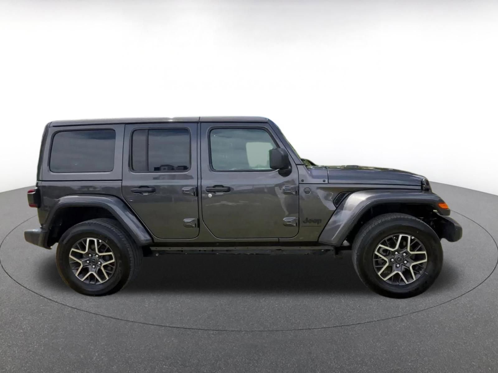 Thumbnail: 2025 Jeep Wrangler - 16