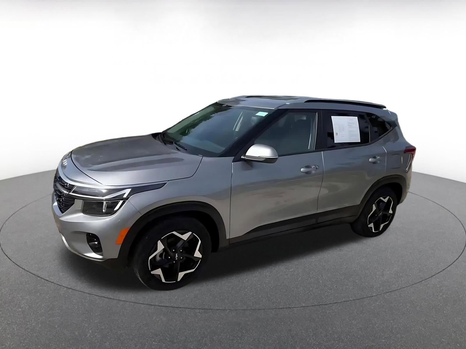 Thumbnail: 2025 Kia Seltos - 8