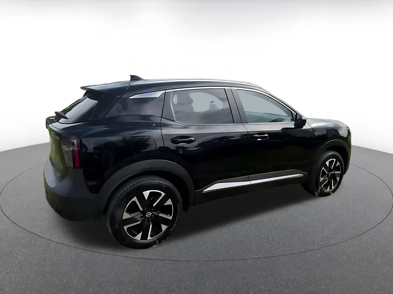 Thumbnail: 2026 Nissan Kicks - 14