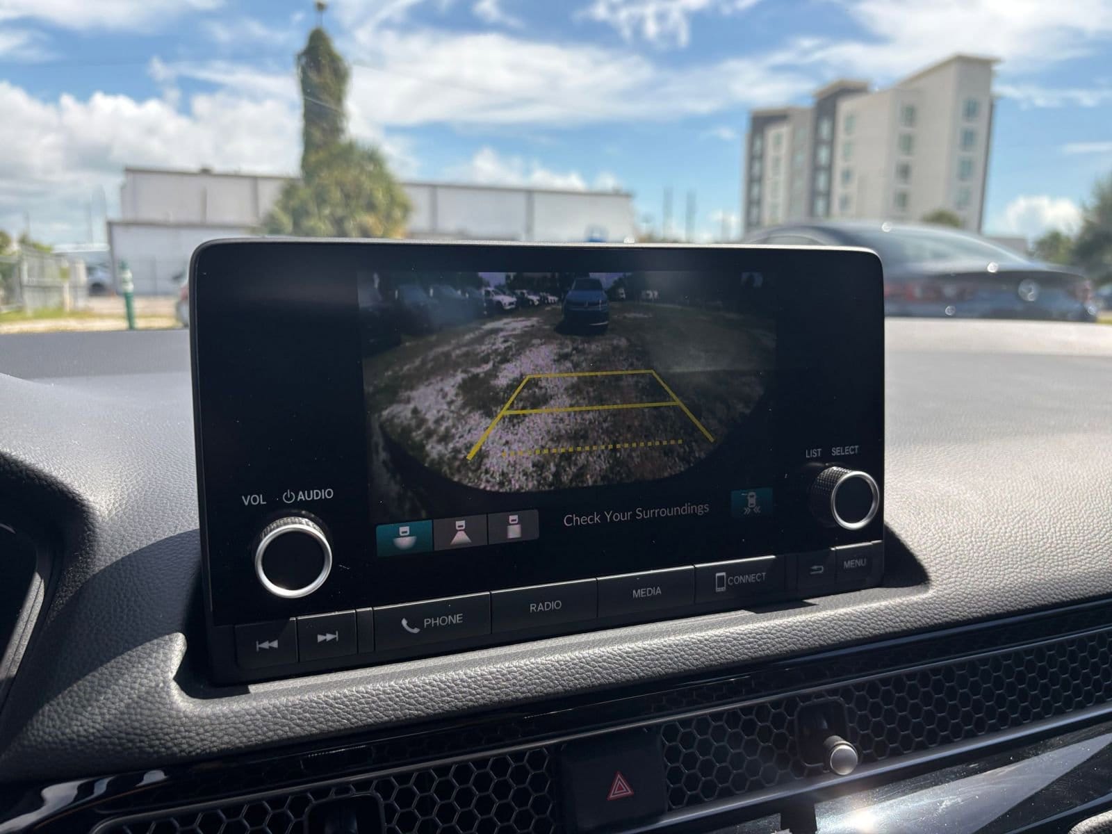 Thumbnail: 2025 Honda Civic - 17