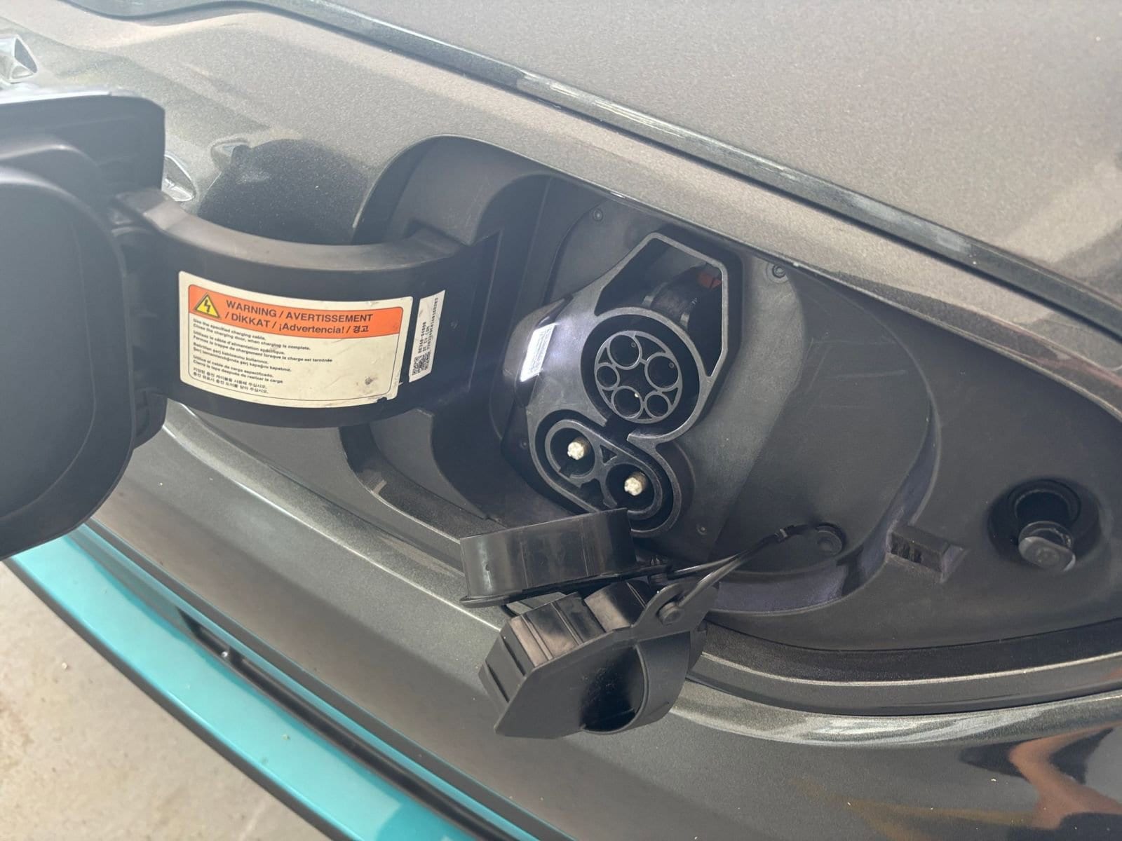 Thumbnail: 2022 Kia Niro - 23