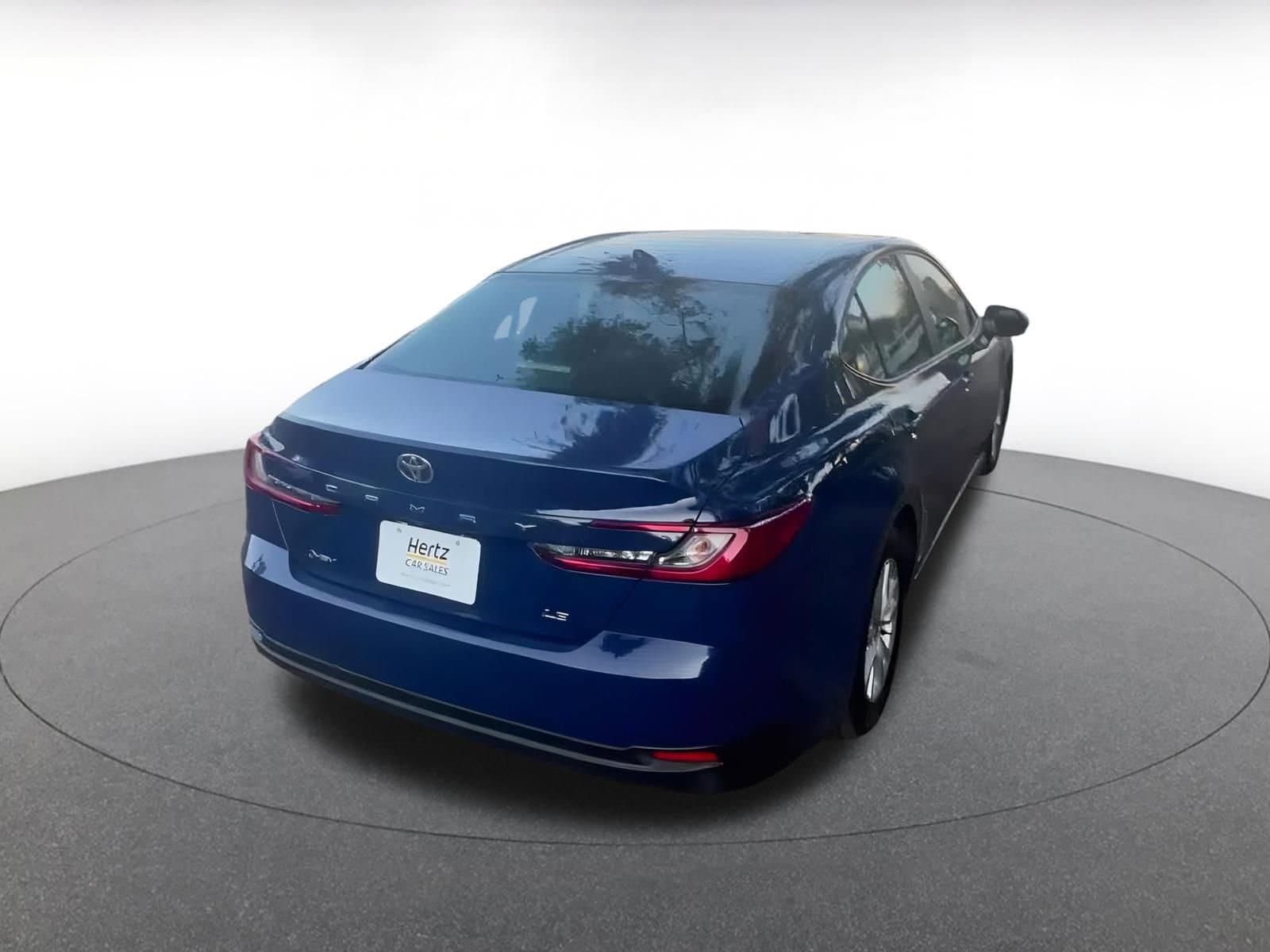 Thumbnail: 2025 Toyota Camry - 15