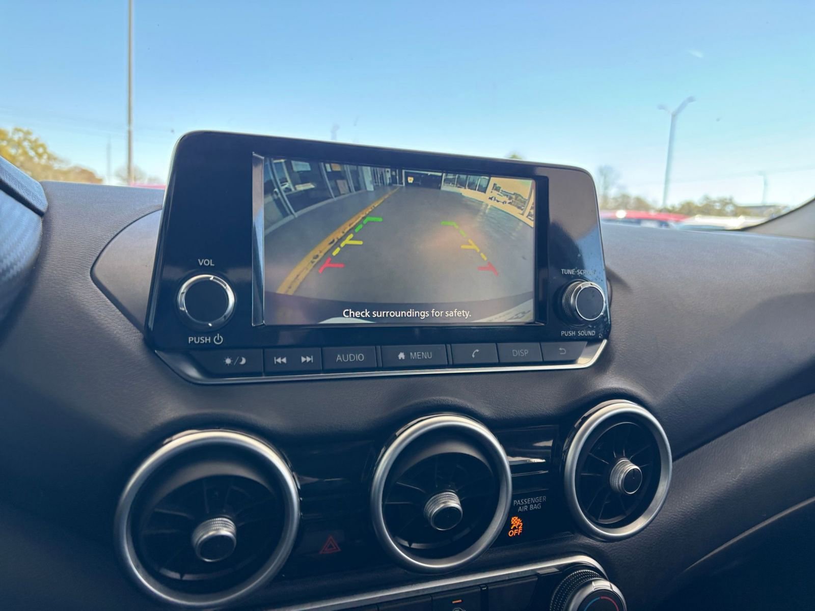 Thumbnail: 2025 Nissan Sentra - 24